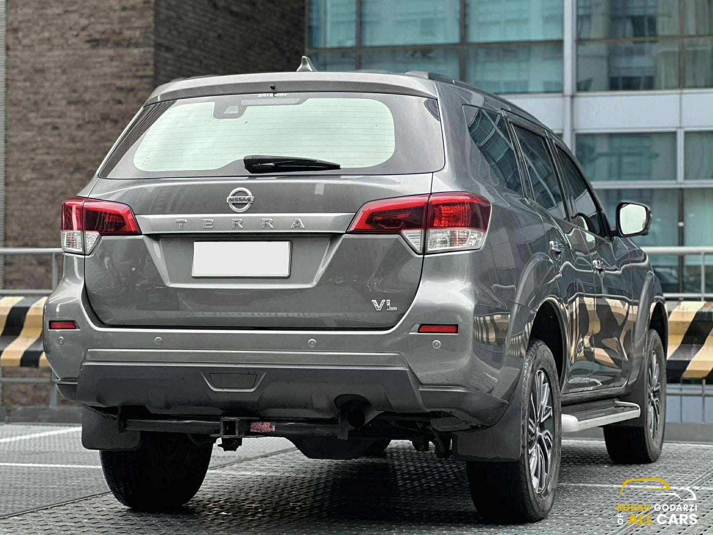 2019 Nissan Terra VL 4x2 2.5, Automatic, Diesel