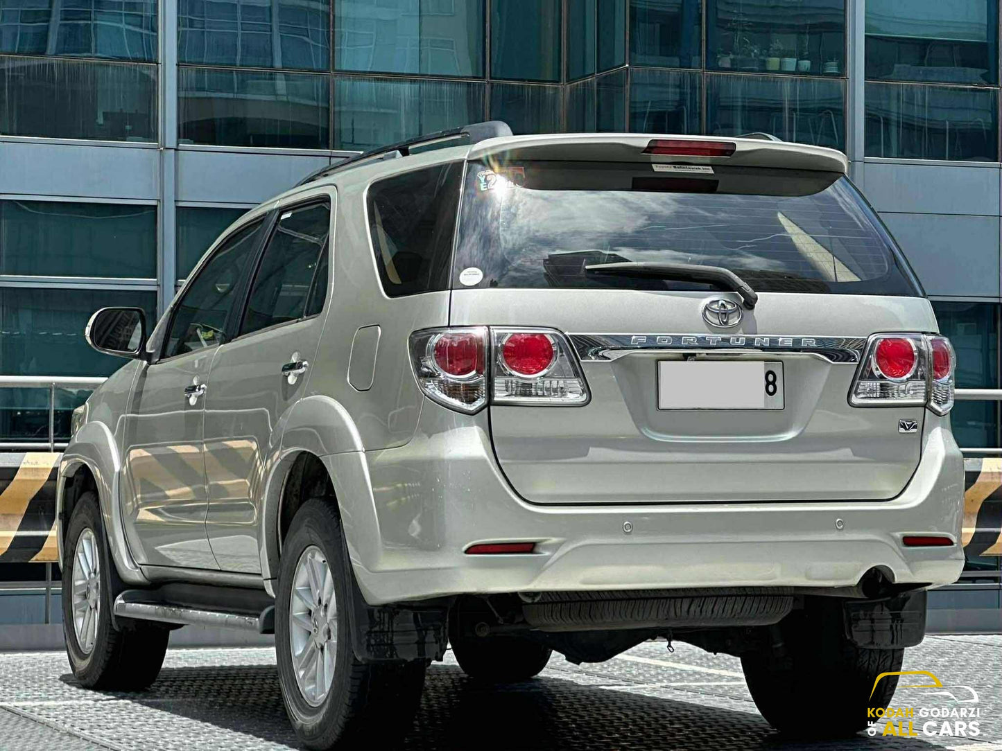 2014 Toyota Fortuner V 4x2, Automatic, Diesel