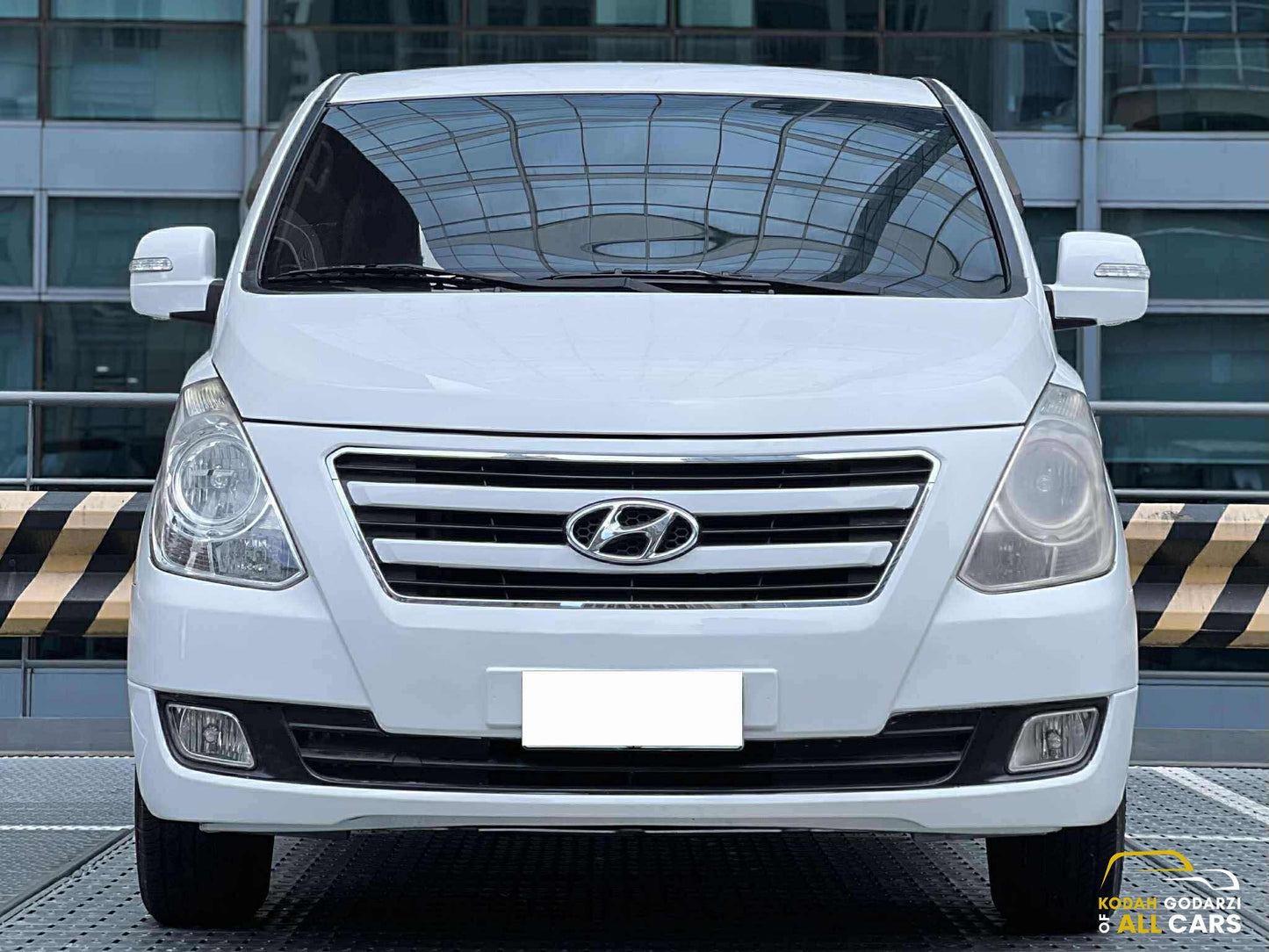 2017 Hyundai Grand Starex 2.5 Modern, Automatic, Diesel