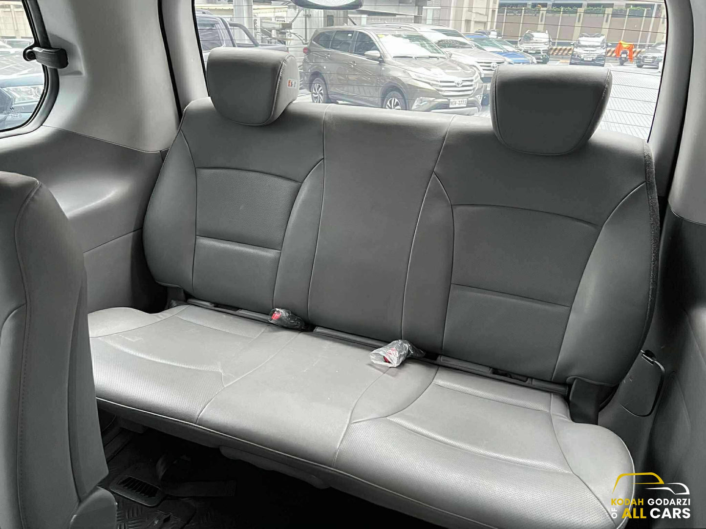 2017 Hyundai Grand Starex 2.5 Modern, Automatic, Diesel