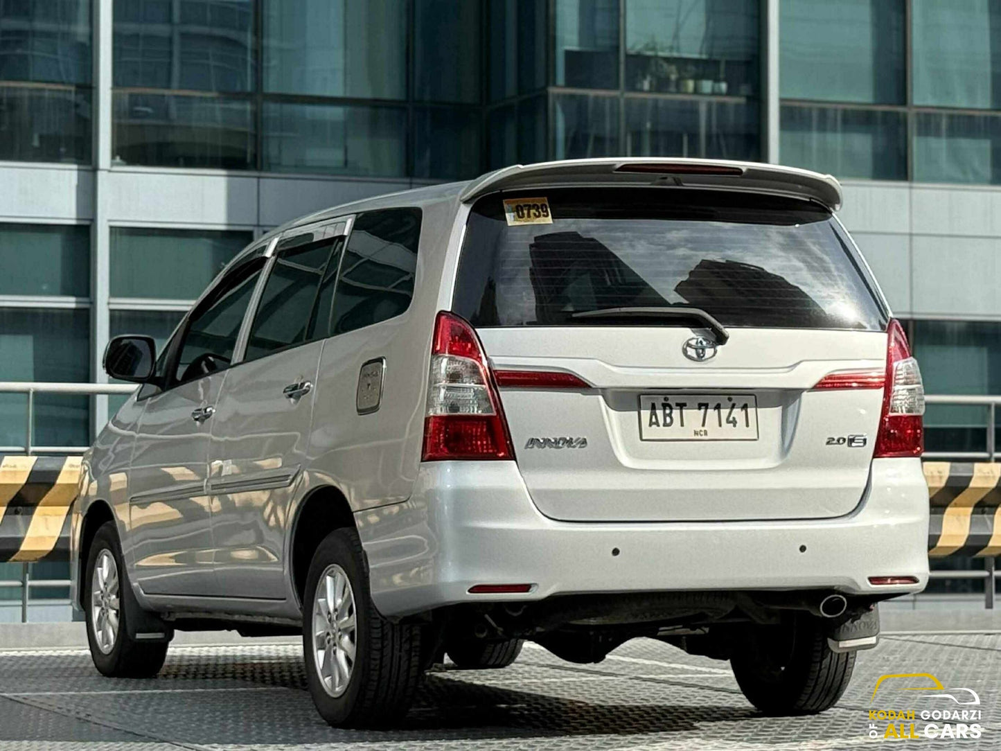 2016 Toyota Innova 2.0 E, Automatic, Gas