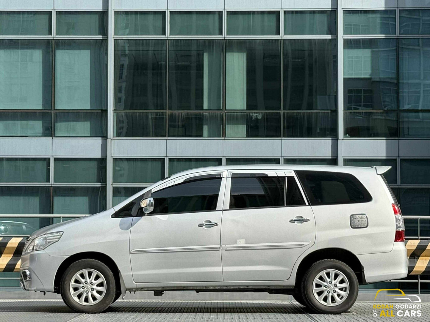 2016 Toyota Innova 2.0 E, Automatic, Gas