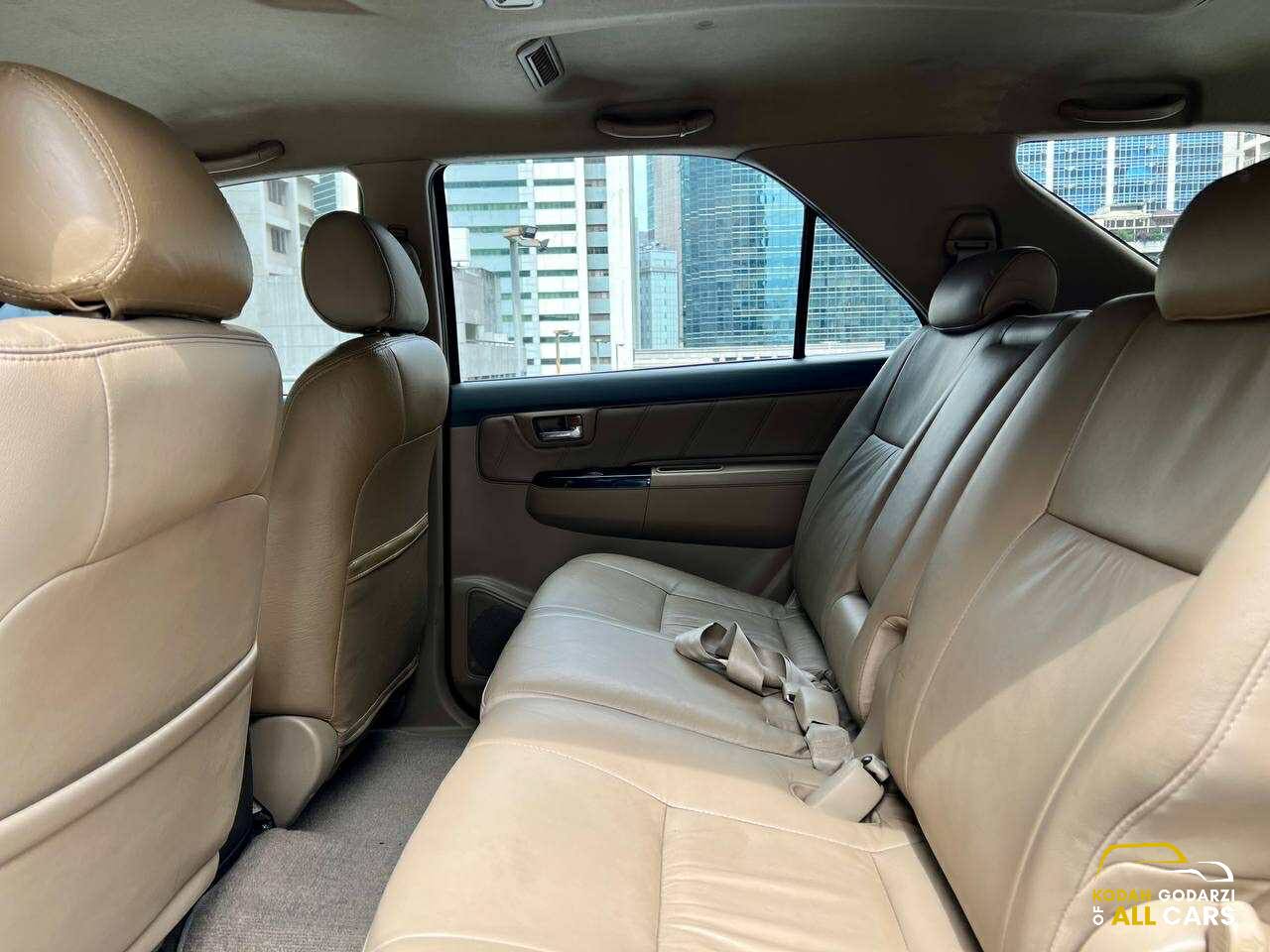 2013 Toyota Fortuner 4x2 G, Automatic, Diesel