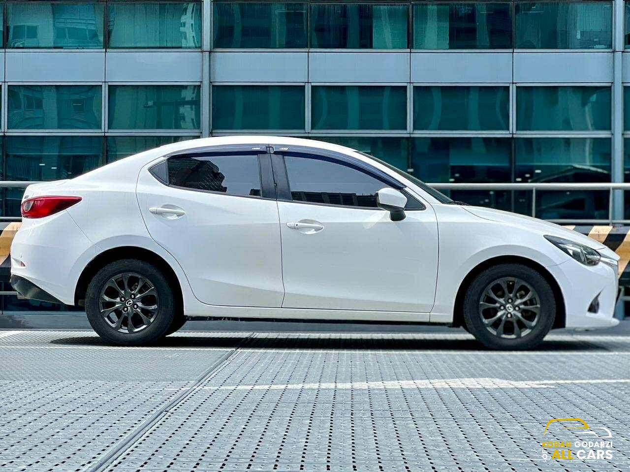 2017 Mazda 2 1.5 Sedan, Automatic, Gas