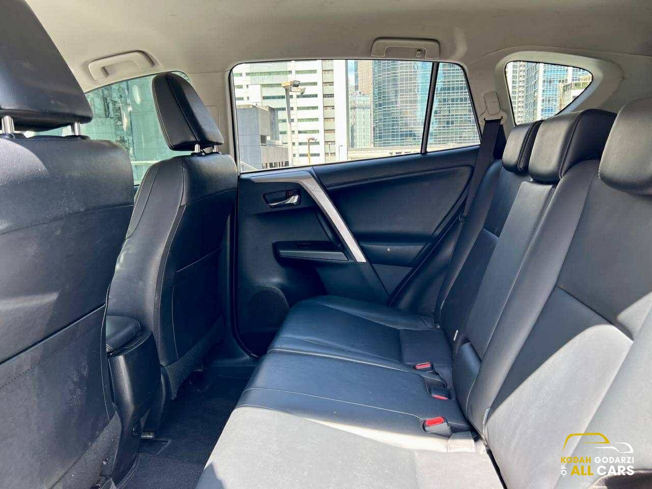 2018 Toyota Rav4 2.5 Premium, Automatic, Gas