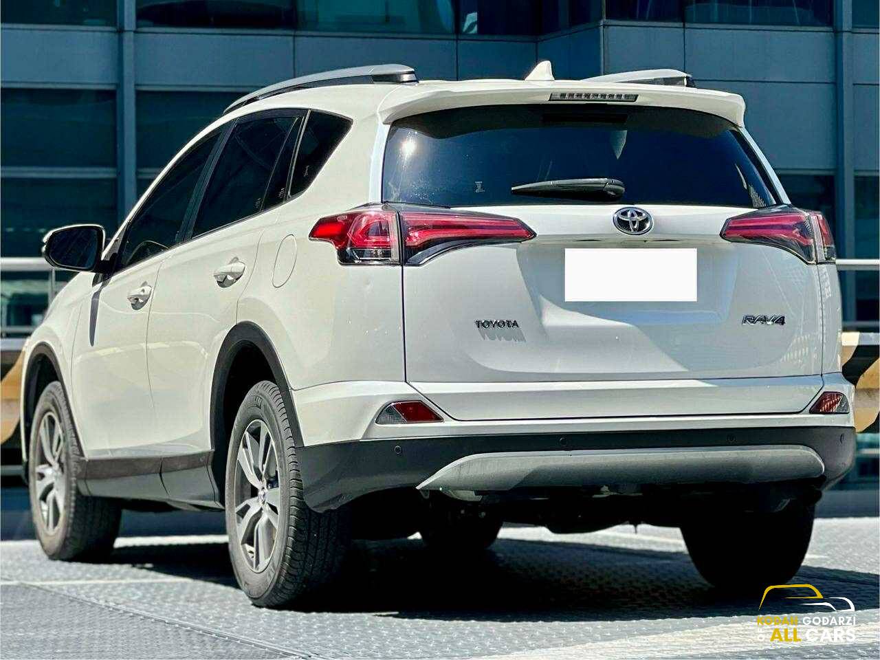 2018 Toyota Rav4 2.5 Premium, Automatic, Gas