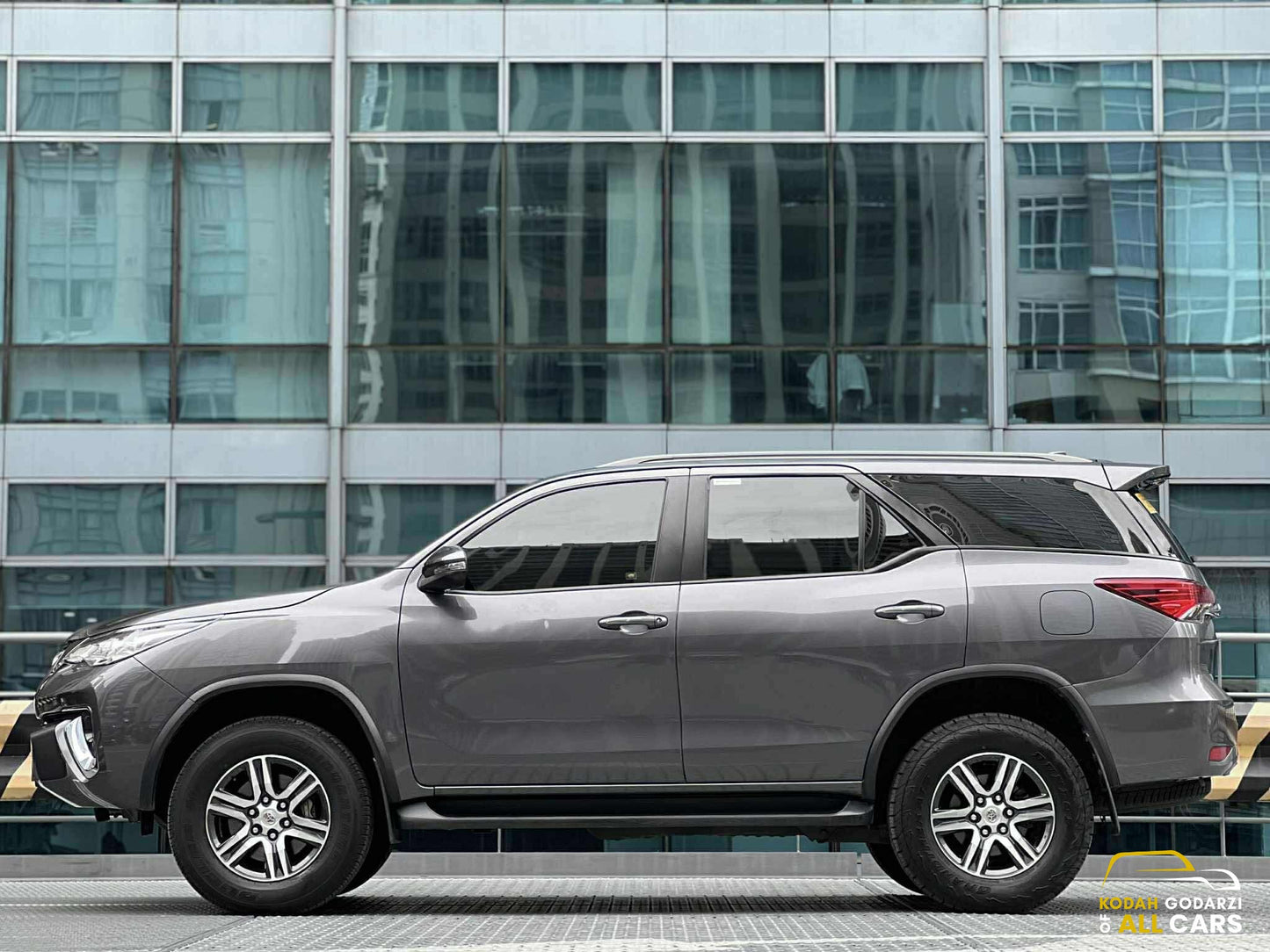 2018 Toyota Fortuner 4x2 G, Automatic, Gas