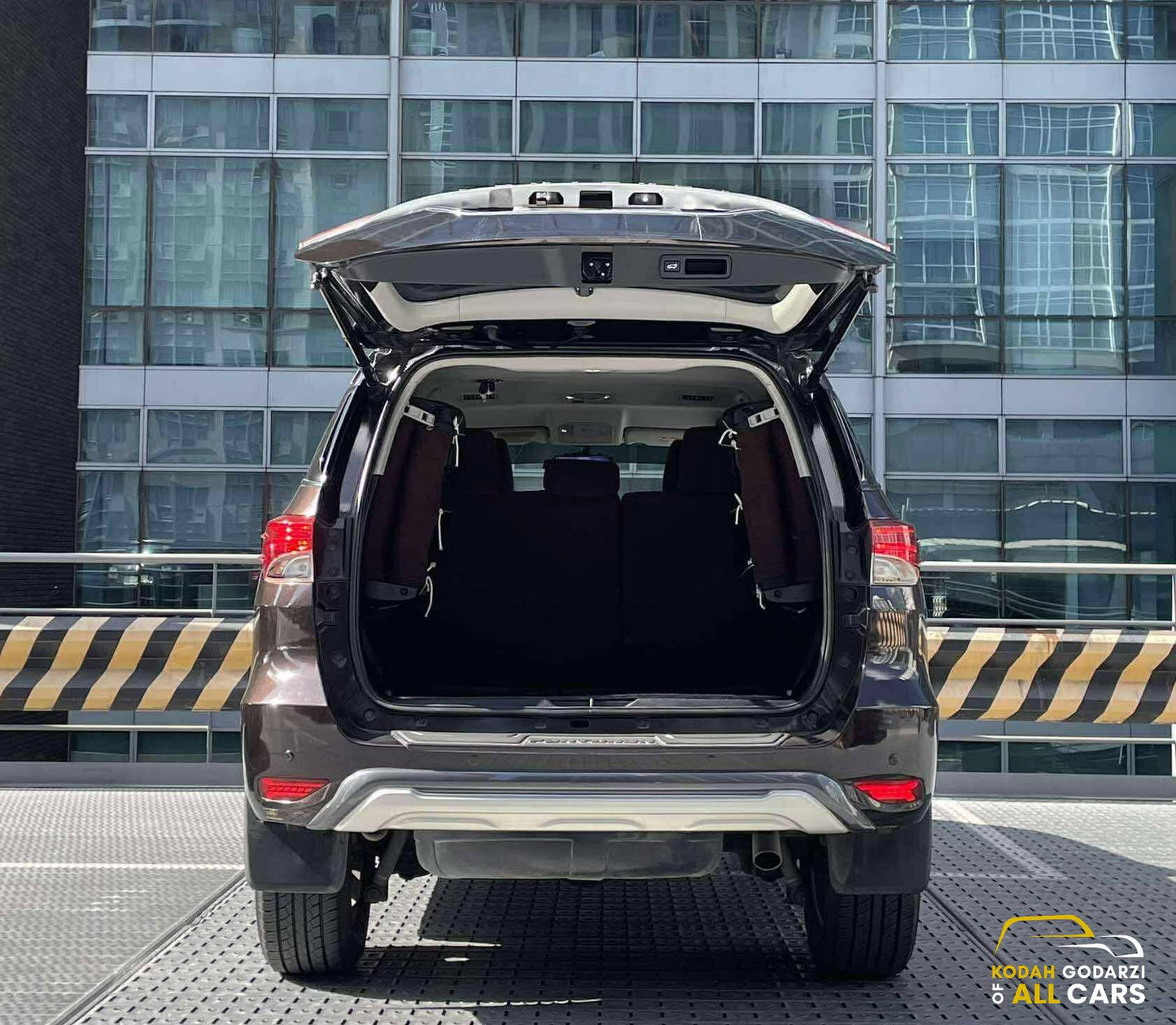 2018 Toyota Fortuner 2.4 G, Automatic, Diesel