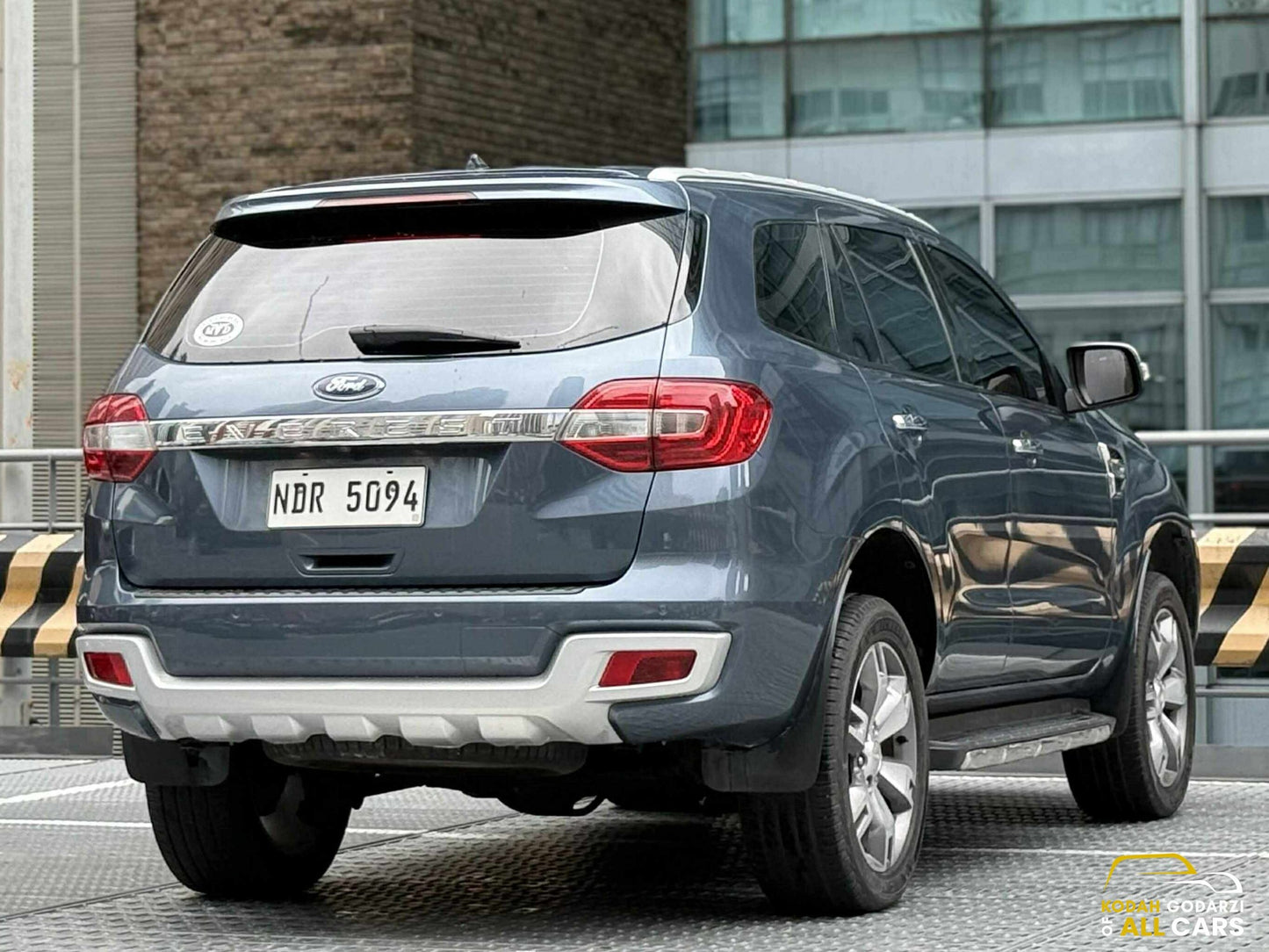 2016 Ford Everest 2.2 Titanium 4x2, Automatic, Diesel