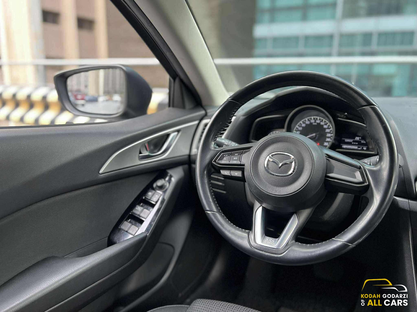 2018 Mazda 3 Hatchback 1.5 V, Automatic, Gas