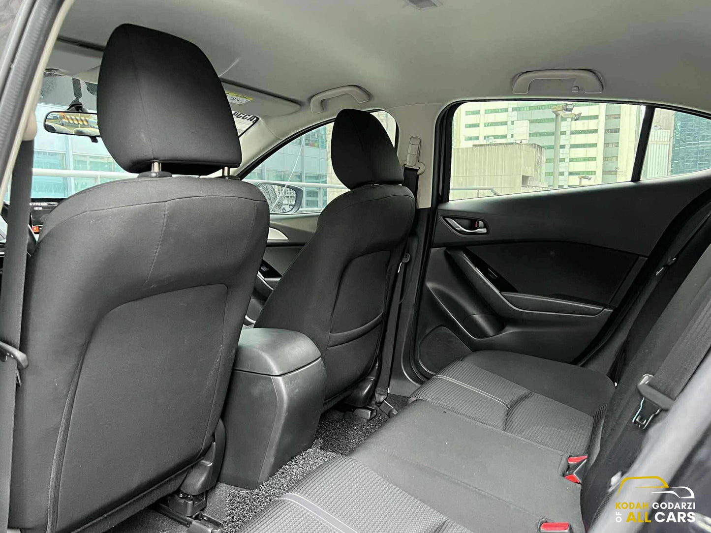 2018 Mazda 3 Hatchback 1.5 V, Automatic, Gas