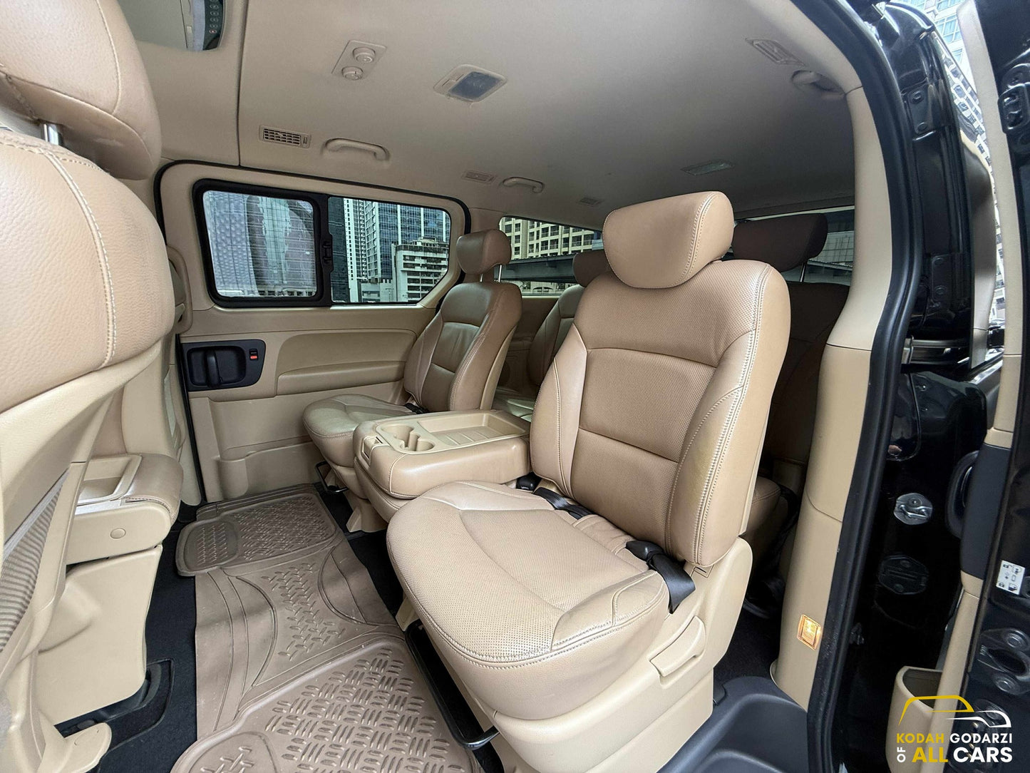 2020 Hyundai Grand Starex 2.5 Gold, Automatic, Diesel