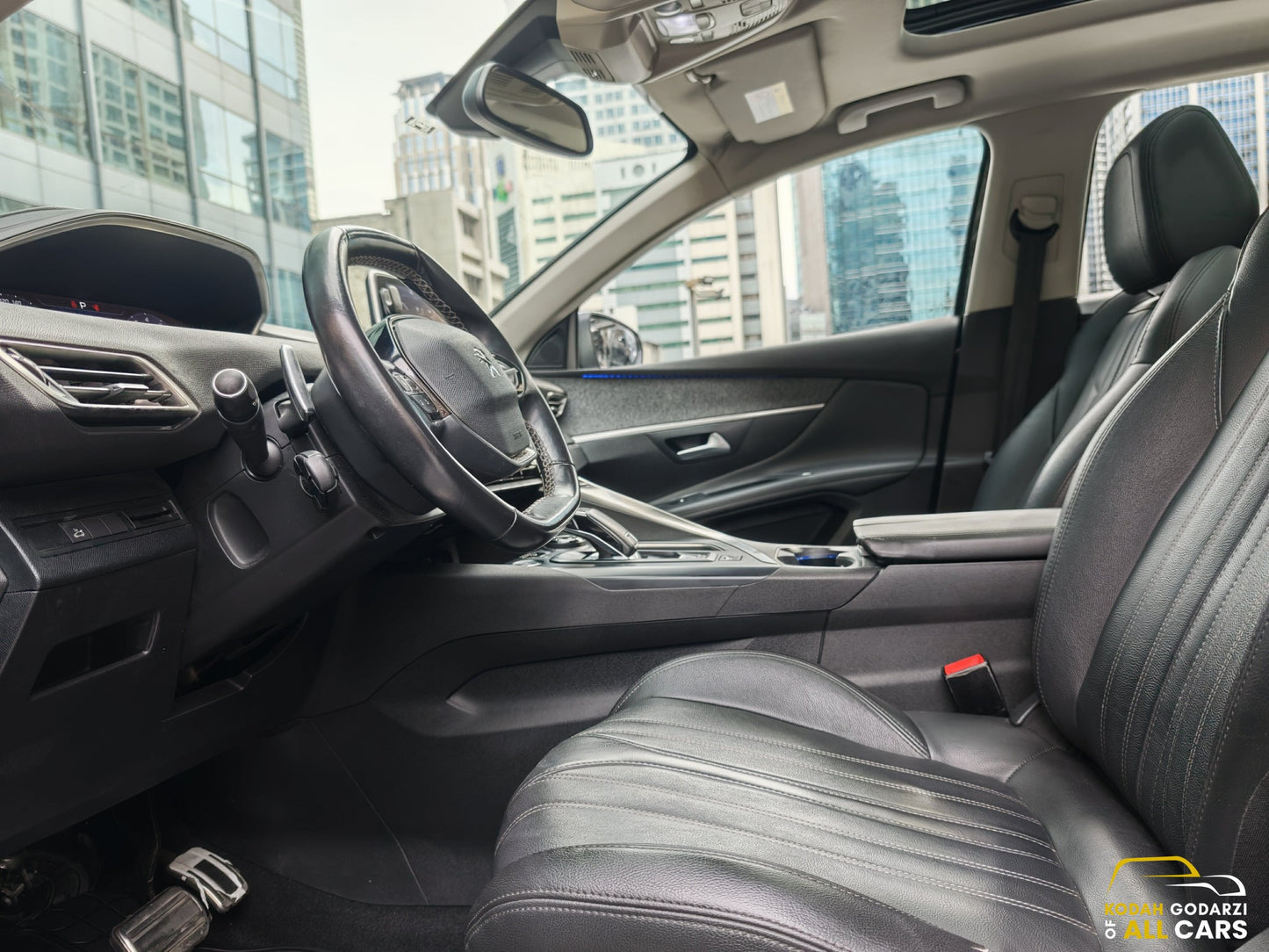 2021 Peugeot 5008 Allure, Automatic, Gas
