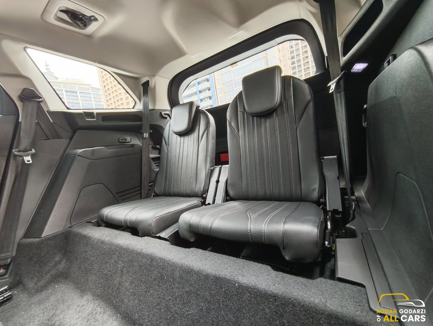 2021 Peugeot 5008 Allure, Automatic, Gas