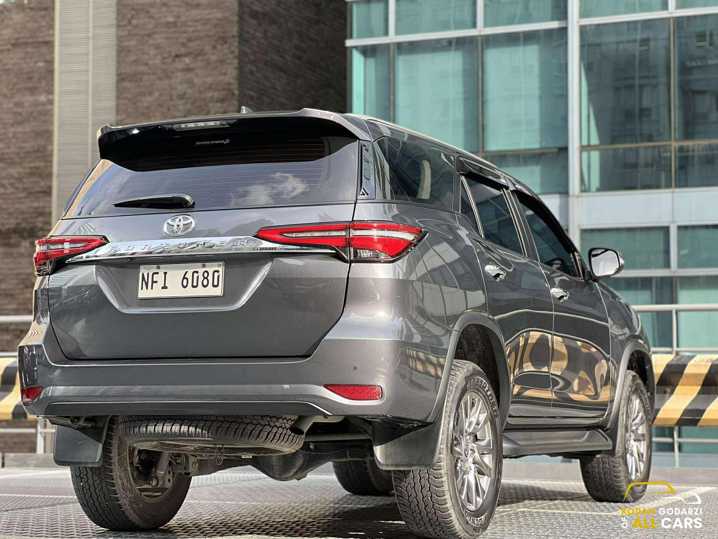 2022 Toyota Fortuner 2.4 V 4x2, Automatic, Diesel