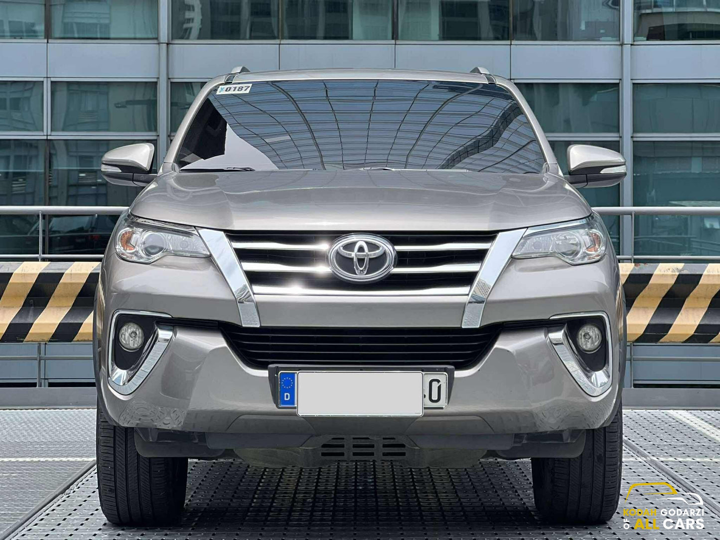 2016 Toyota Fortuner 2.4 G, Automatic, Diesel (Mint Condition)
