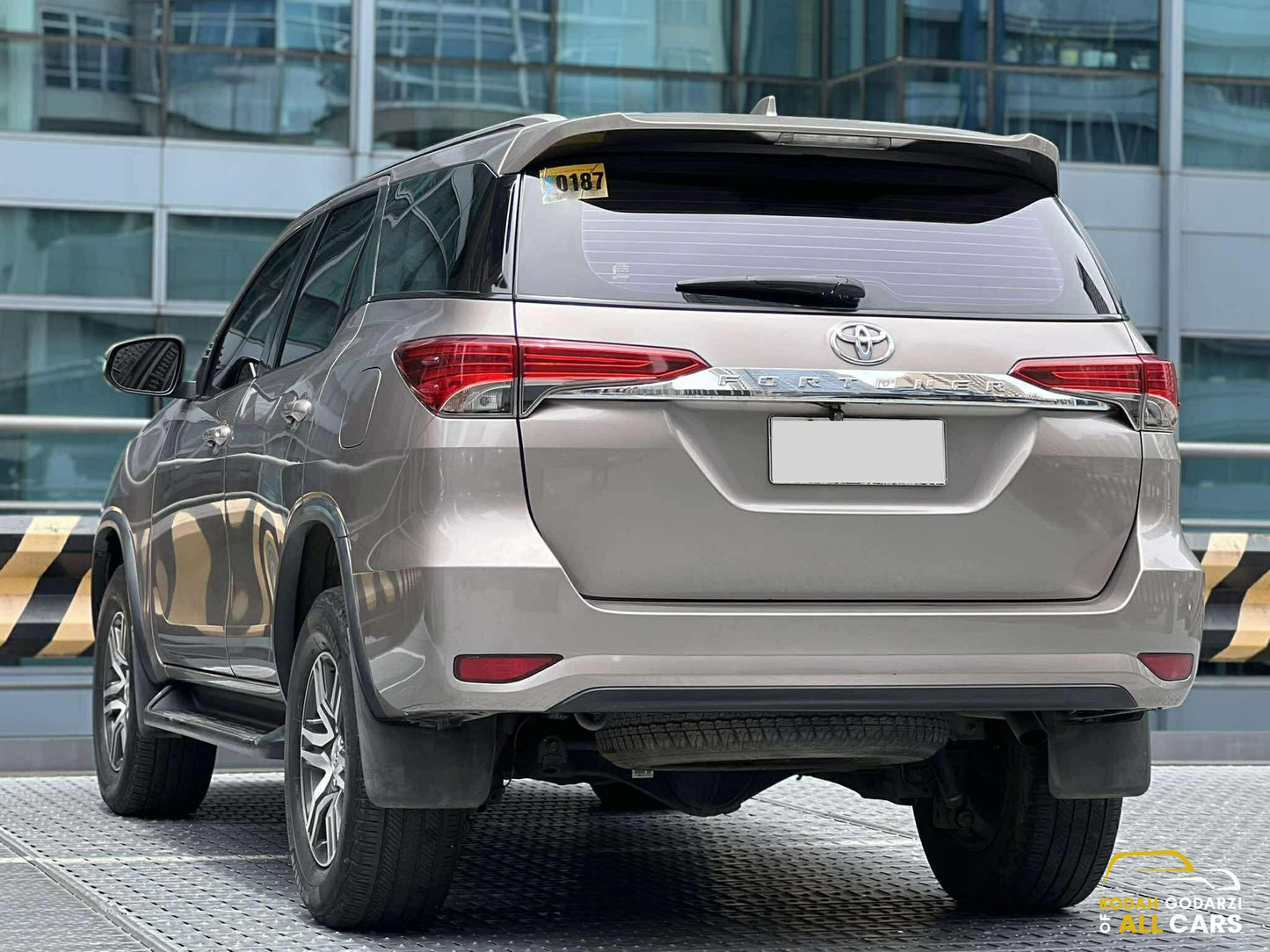 2016 Toyota Fortuner 2.4 G, Automatic, Diesel (Mint Condition)