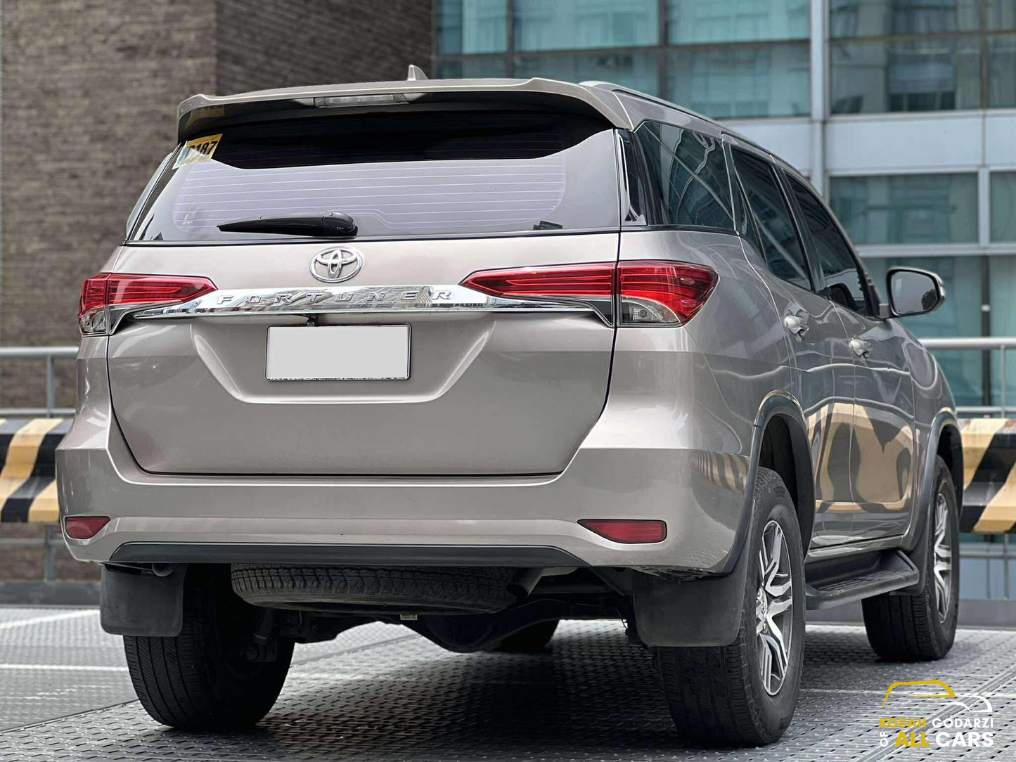 2016 Toyota Fortuner 2.4 G, Automatic, Diesel (Mint Condition)