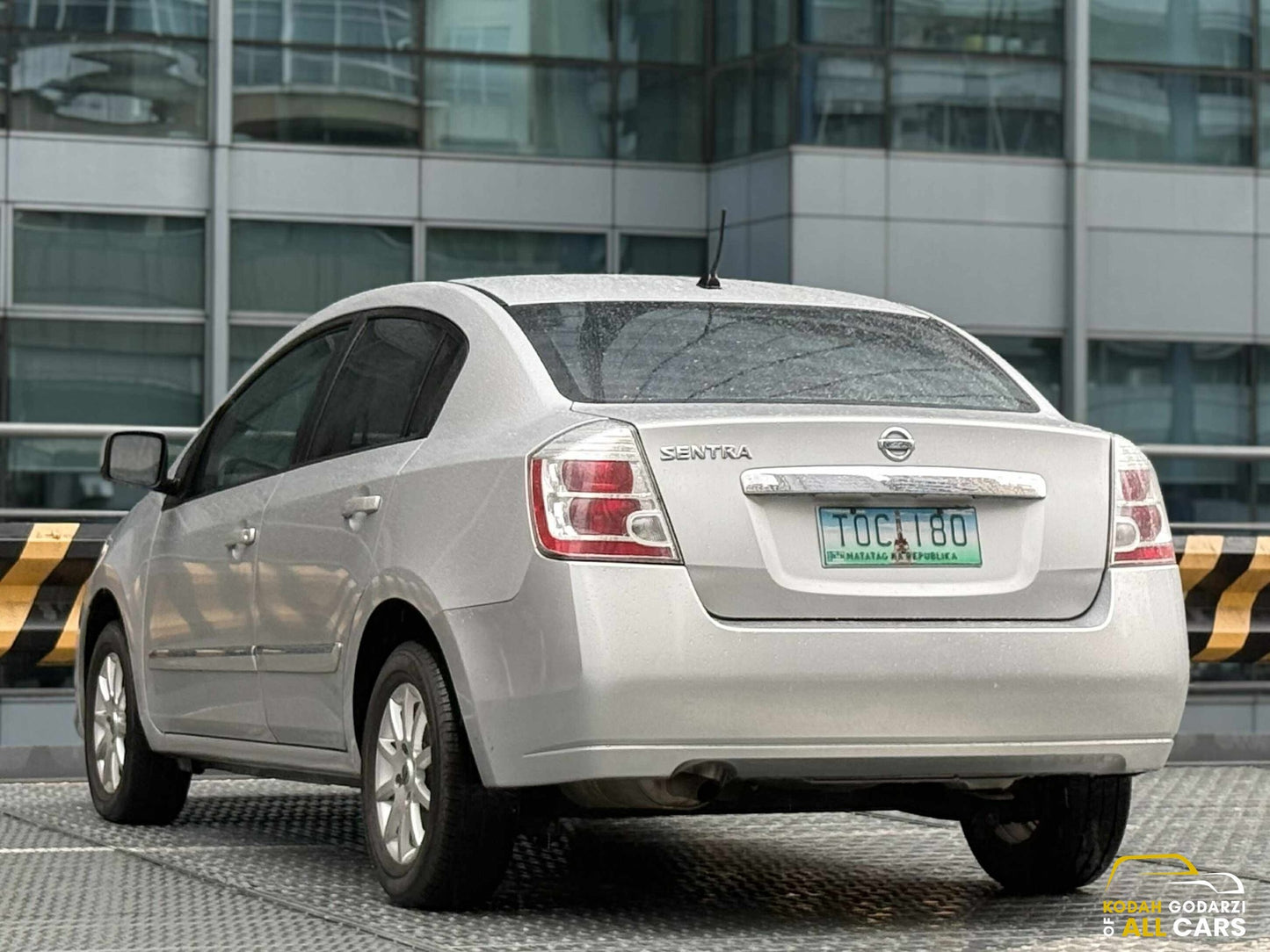 2012 Nissan Sentra 2.0, Manual, Gas