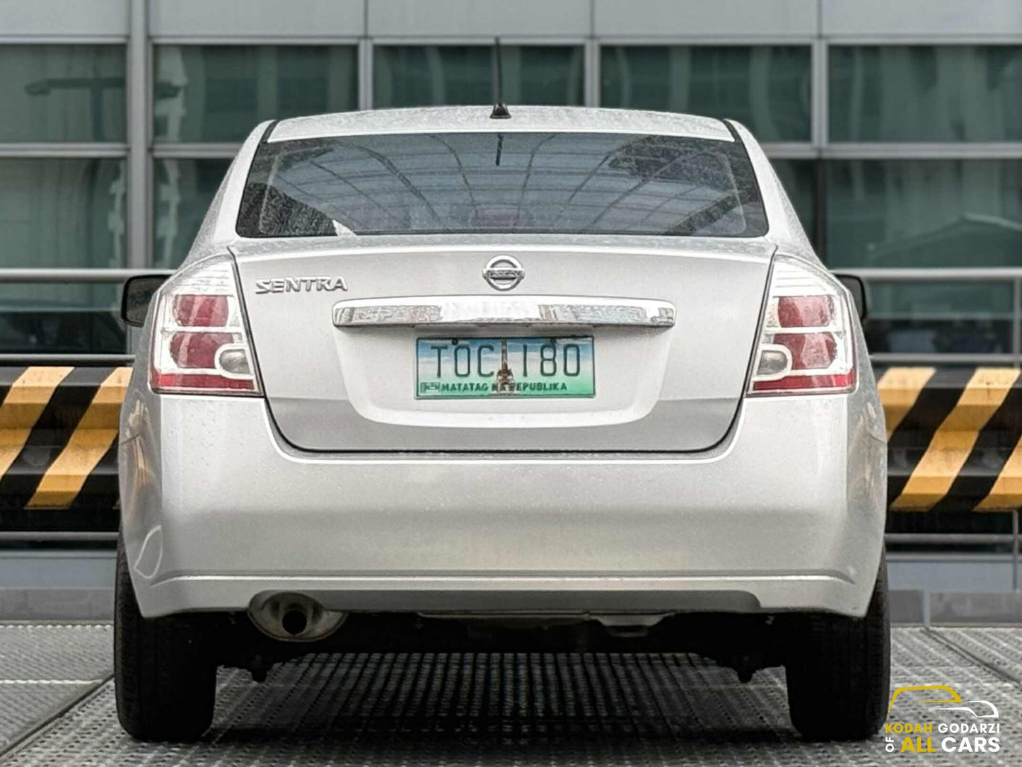 2012 Nissan Sentra 2.0, Manual, Gas
