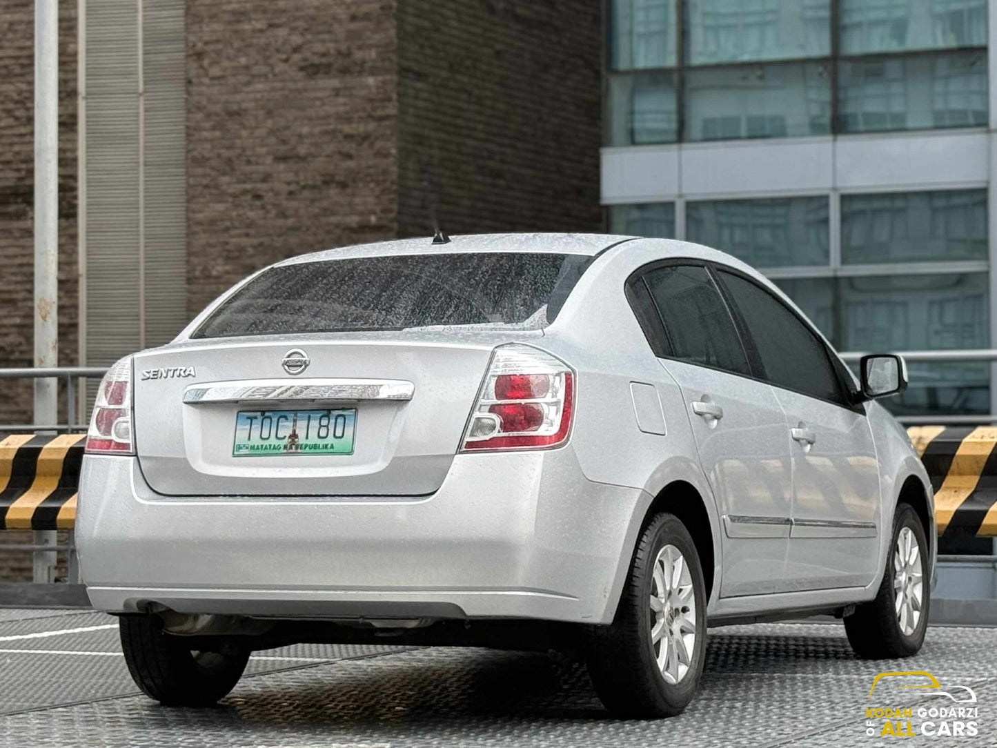 2012 Nissan Sentra 2.0, Manual, Gas