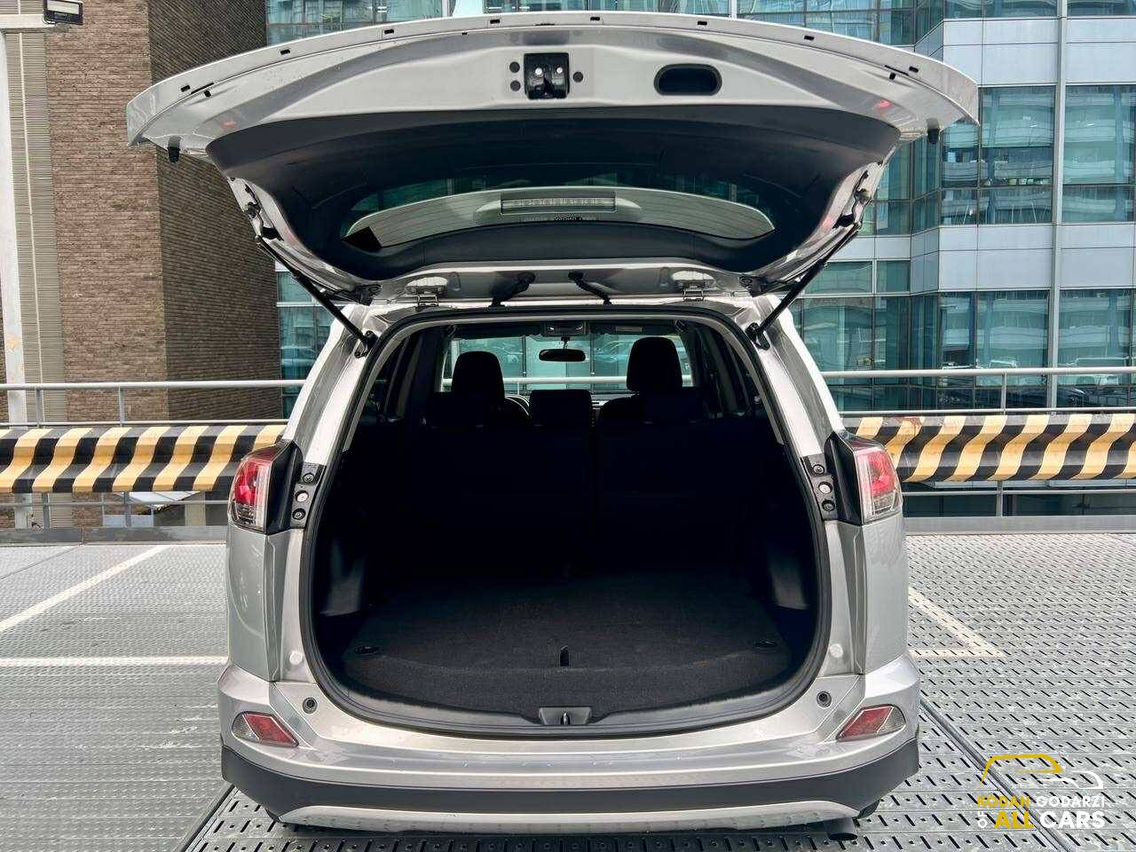 2018 Toyota Rav4 2.5 Active, Automatic, Gas
