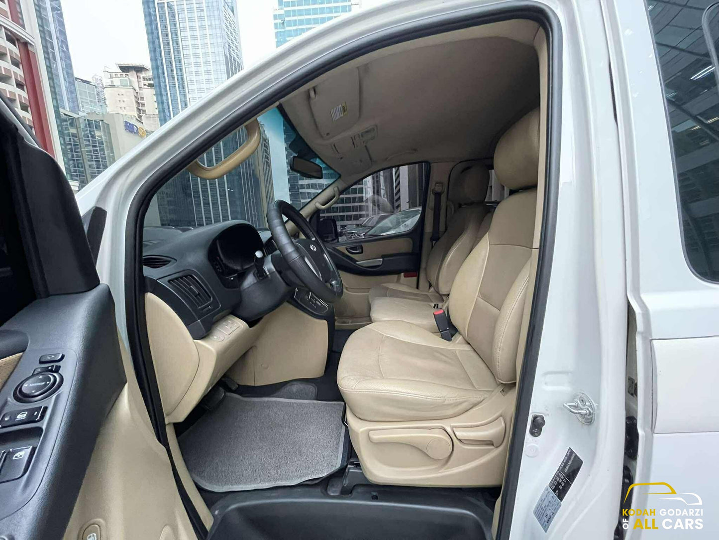 2015 Hyundai Grand Starex 2.5 Gold CRDi, Automatic, Diesel