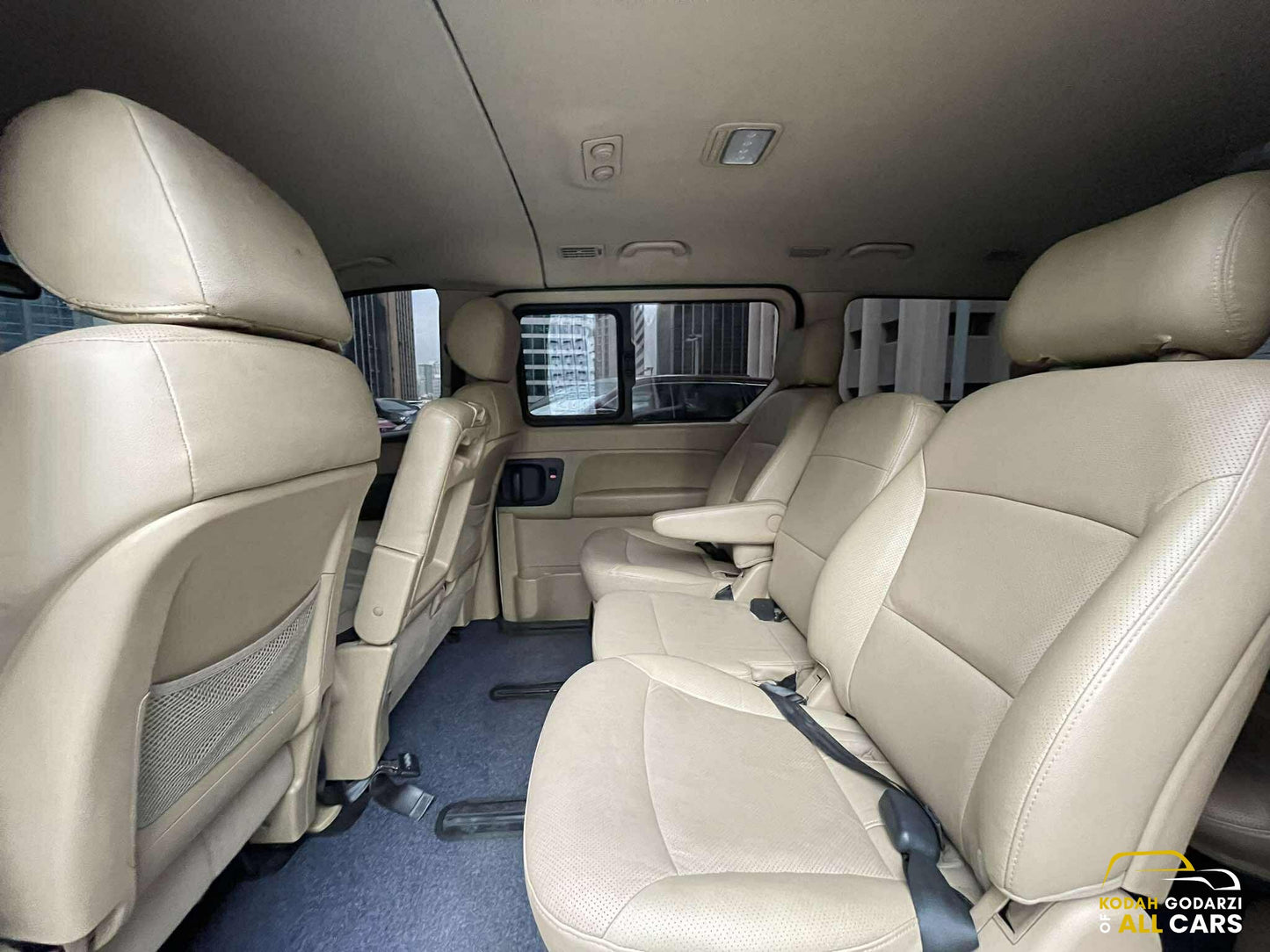 2015 Hyundai Grand Starex 2.5 Gold CRDi, Automatic, Diesel
