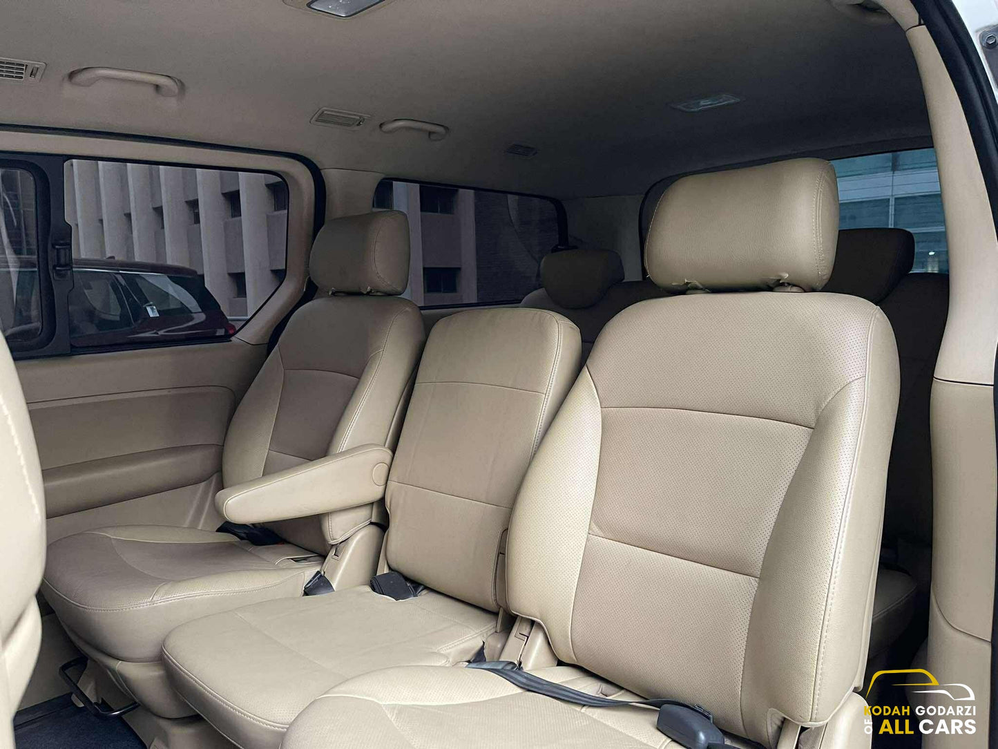 2015 Hyundai Grand Starex 2.5 Gold CRDi, Automatic, Diesel