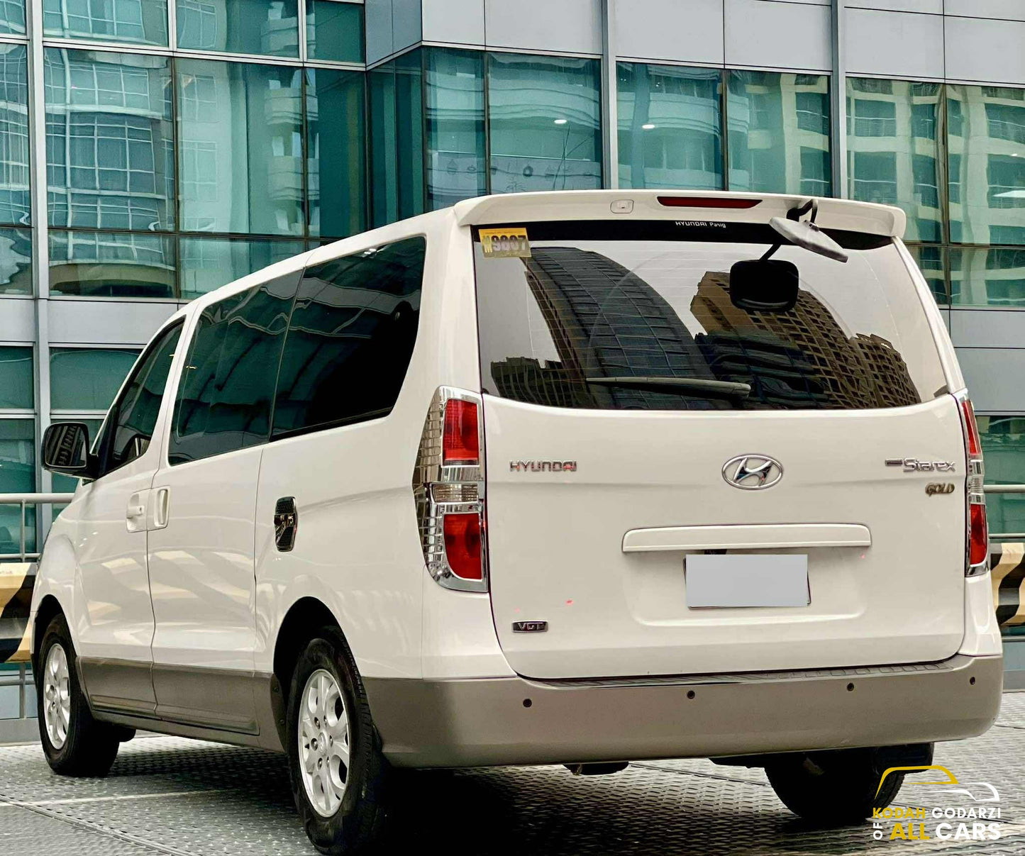 2015 Hyundai Grand Starex 2.5 Gold CRDi, Automatic, Diesel