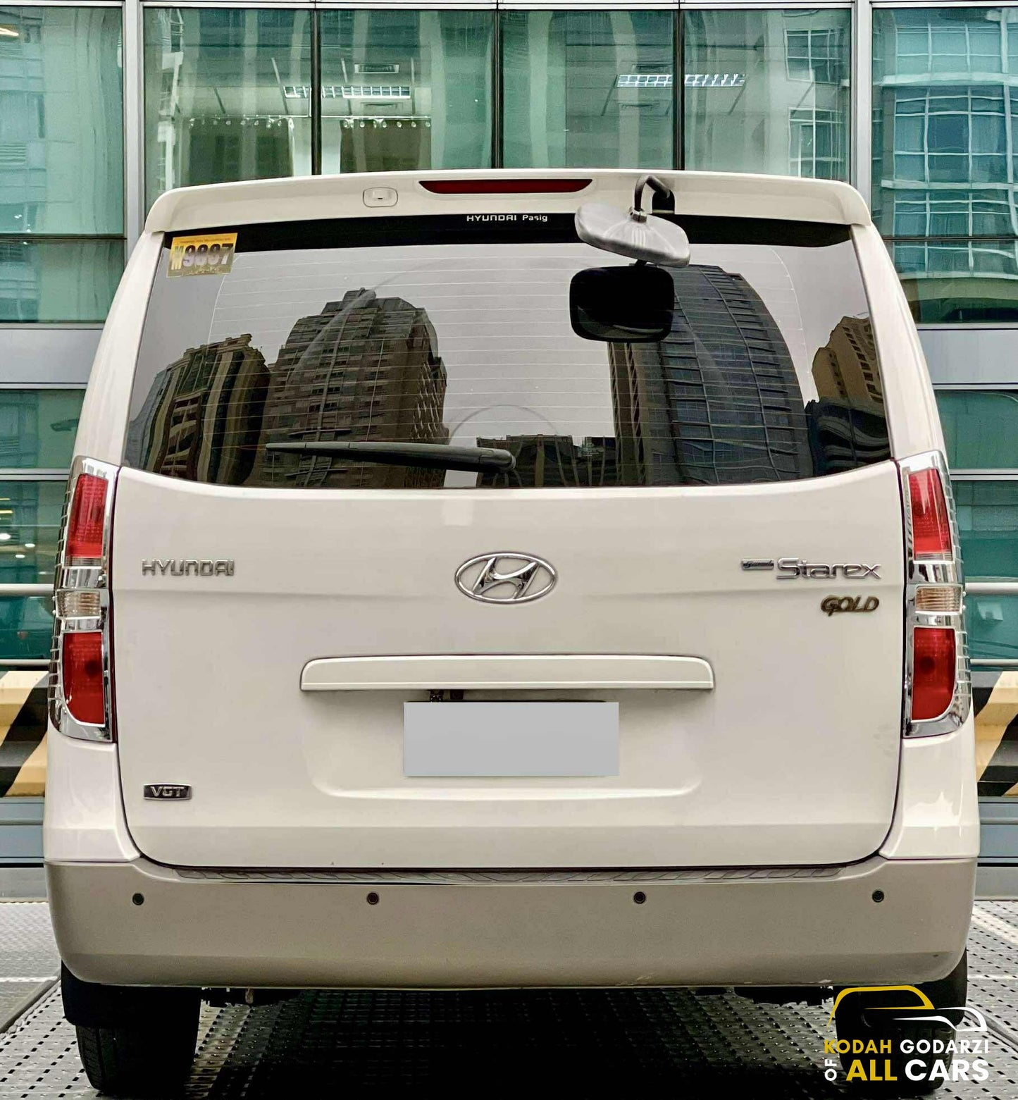 2015 Hyundai Grand Starex 2.5 Gold CRDi, Automatic, Diesel