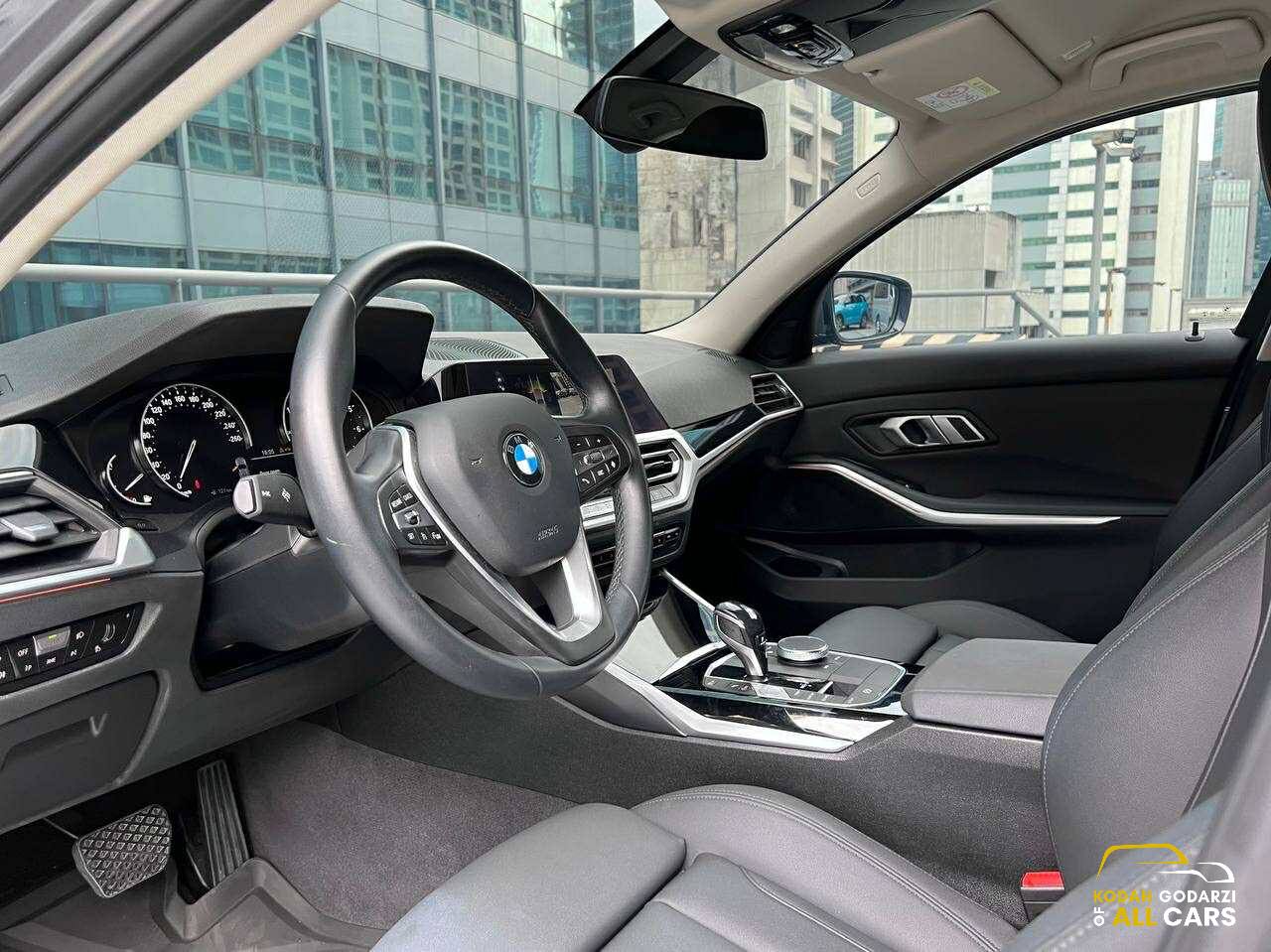 2020 BMW 318i Sport 2.0, Automatic, Gas