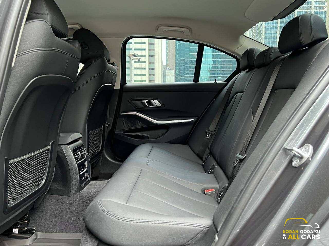 2020 BMW 318i Sport 2.0, Automatic, Gas