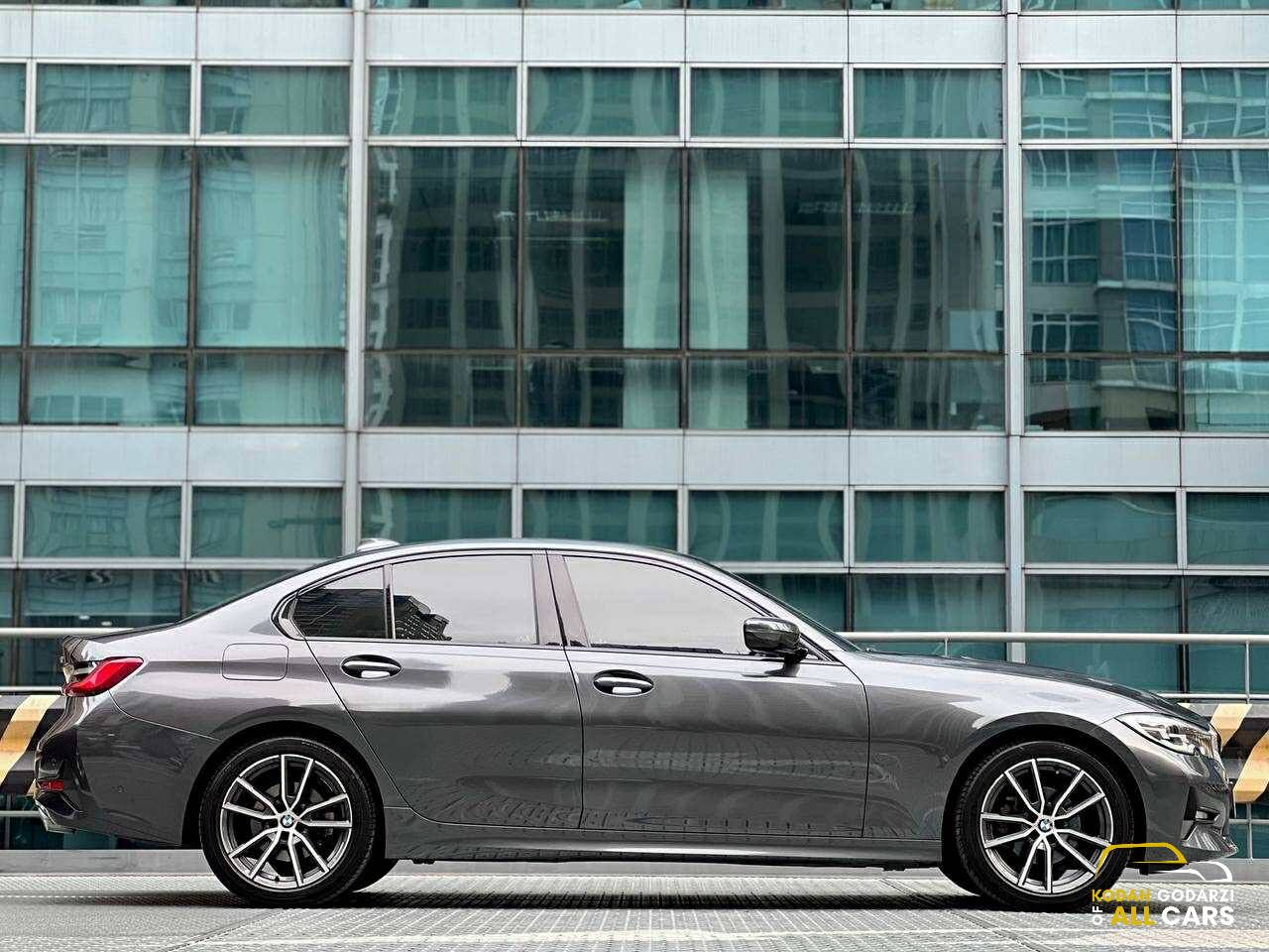 2020 BMW 318i Sport 2.0, Automatic, Gas