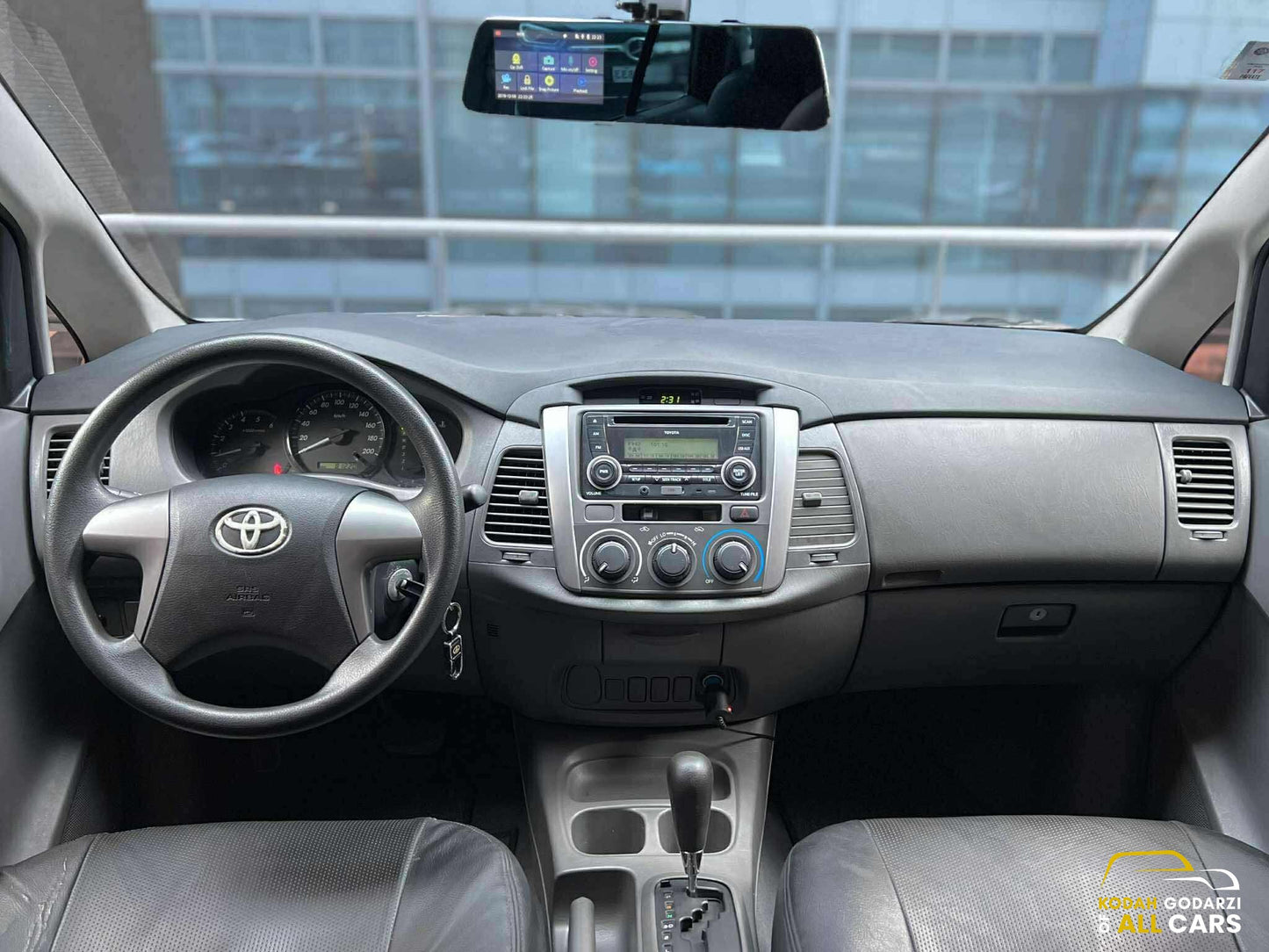 2013 Toyota Innova 2.5 E, Automatic, Diesel