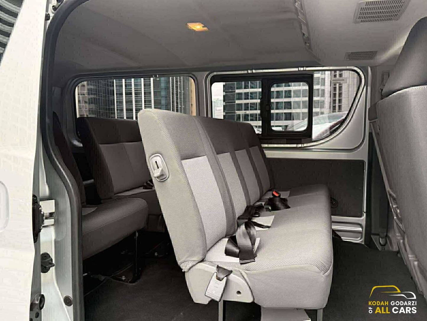 2019 Toyota Hiace Commuter Deluxe 2.8, Manual, Diesel