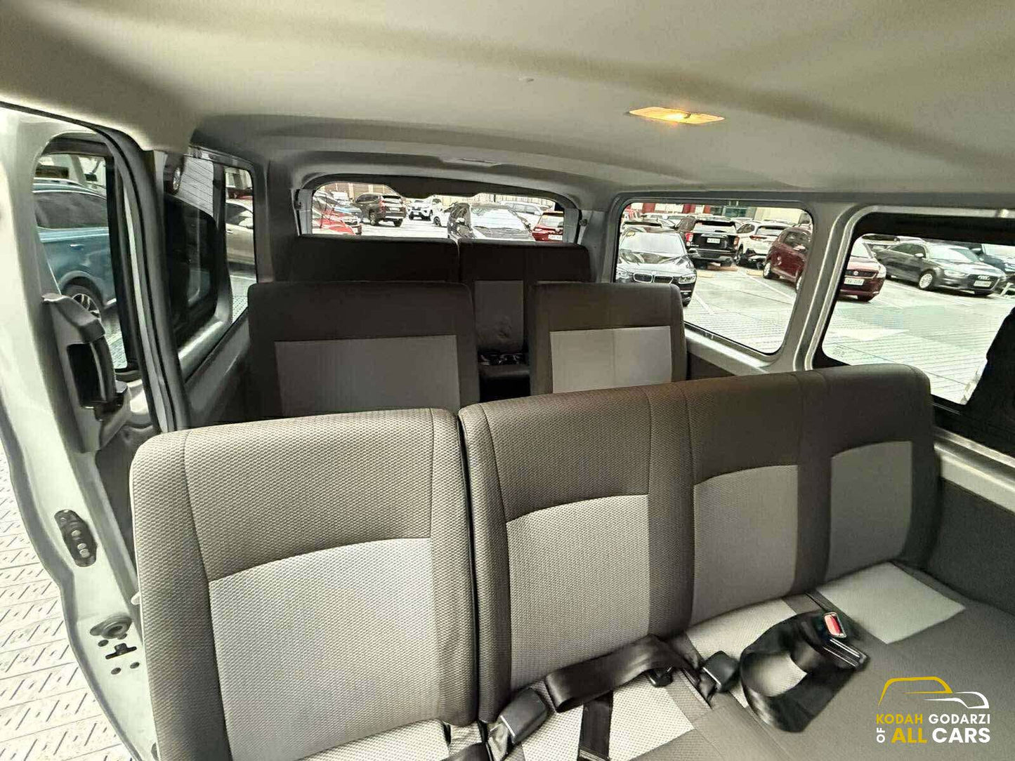 2019 Toyota Hiace Commuter Deluxe 2.8, Manual, Diesel