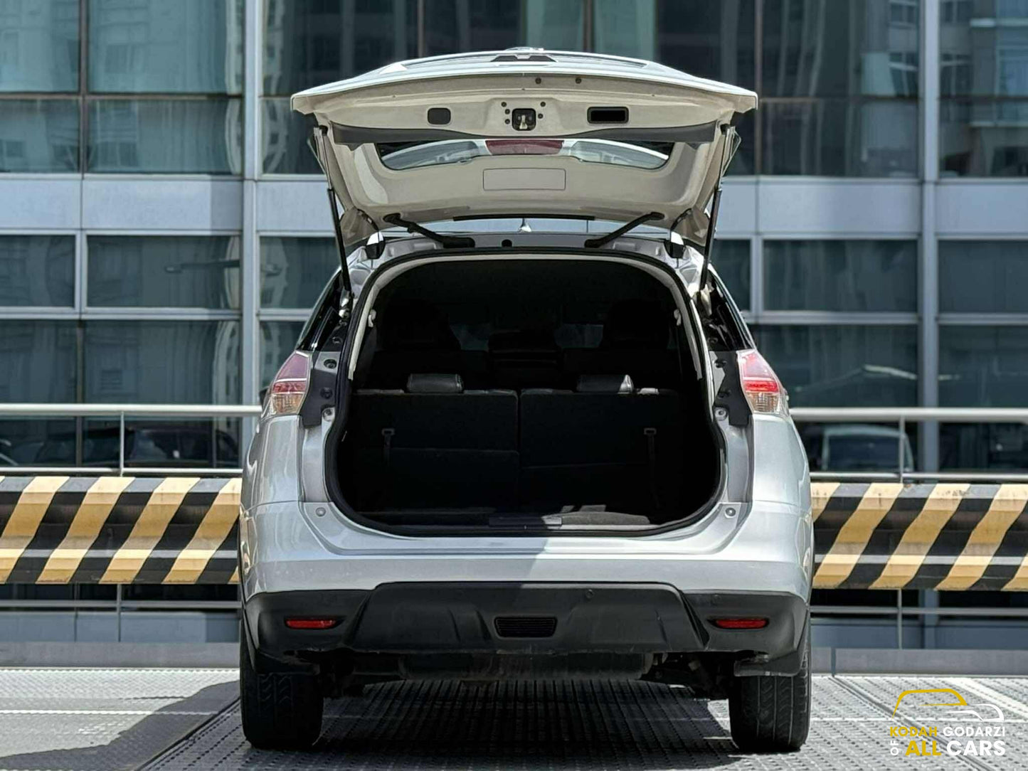 2016 Nissan Xtrail 4x4, Automatic, Gas