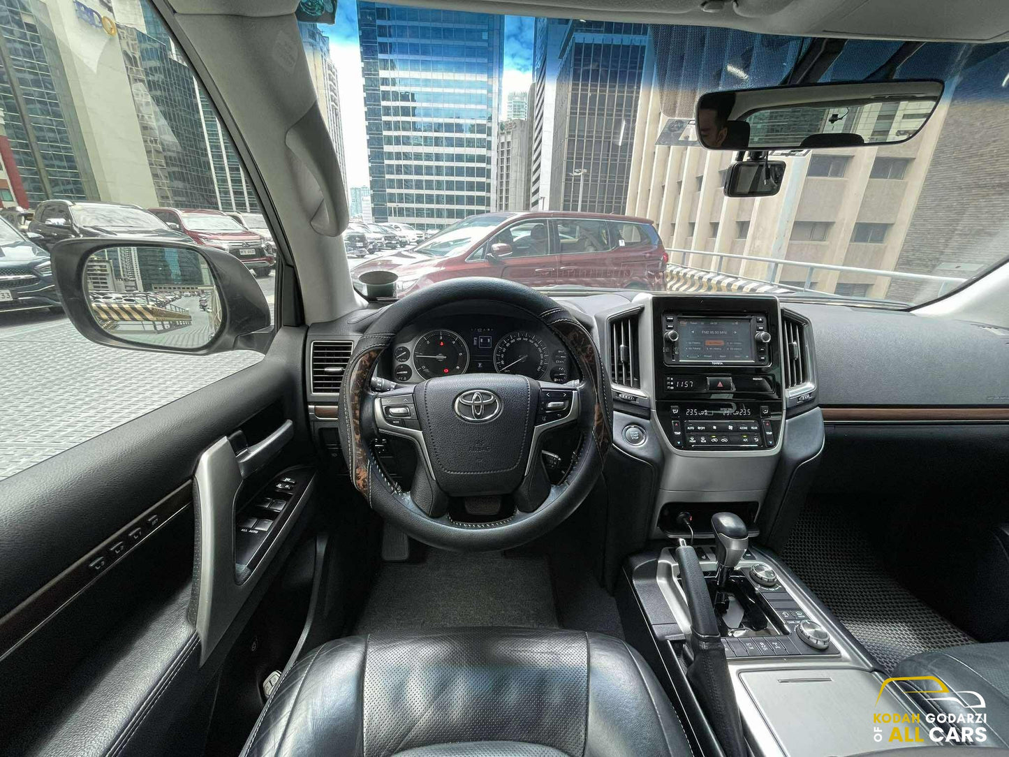 2017 Toyota Land Cruiser LC200 V8, Automatic, Diesel