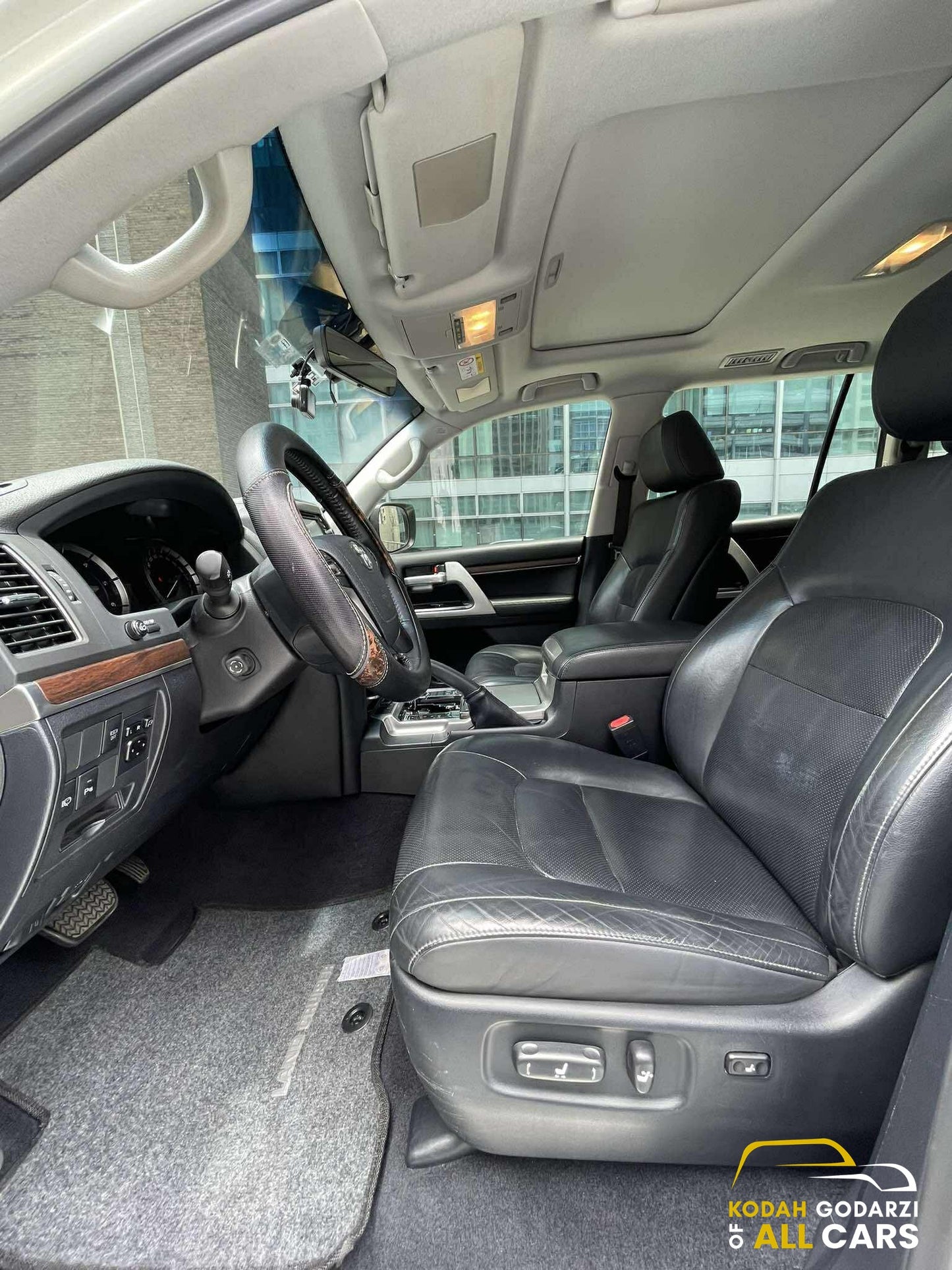 2017 Toyota Land Cruiser LC200 V8, Automatic, Diesel