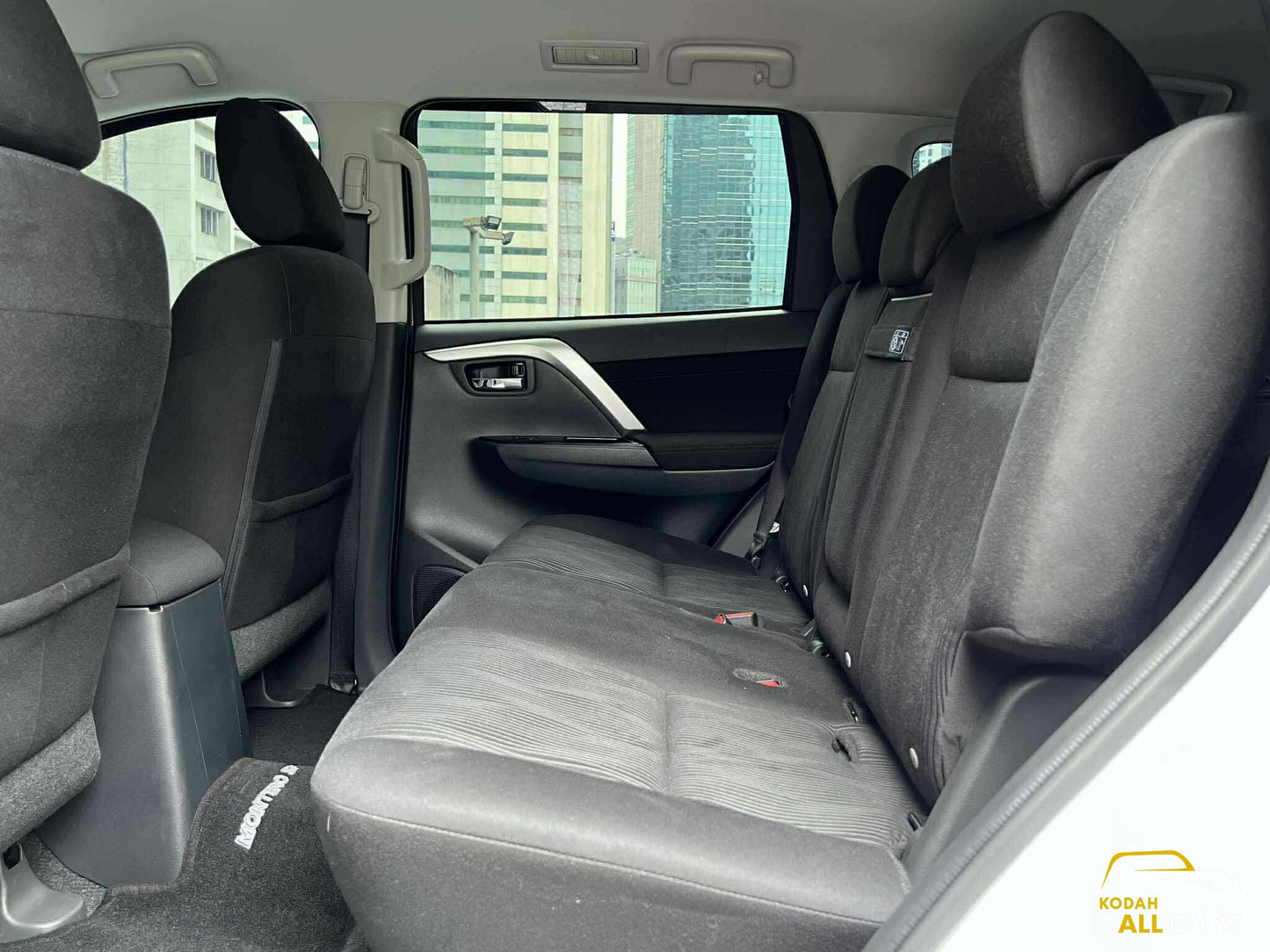 2025 Mitsubishi Montero Sport GLX 2.4, Manual, Diesel