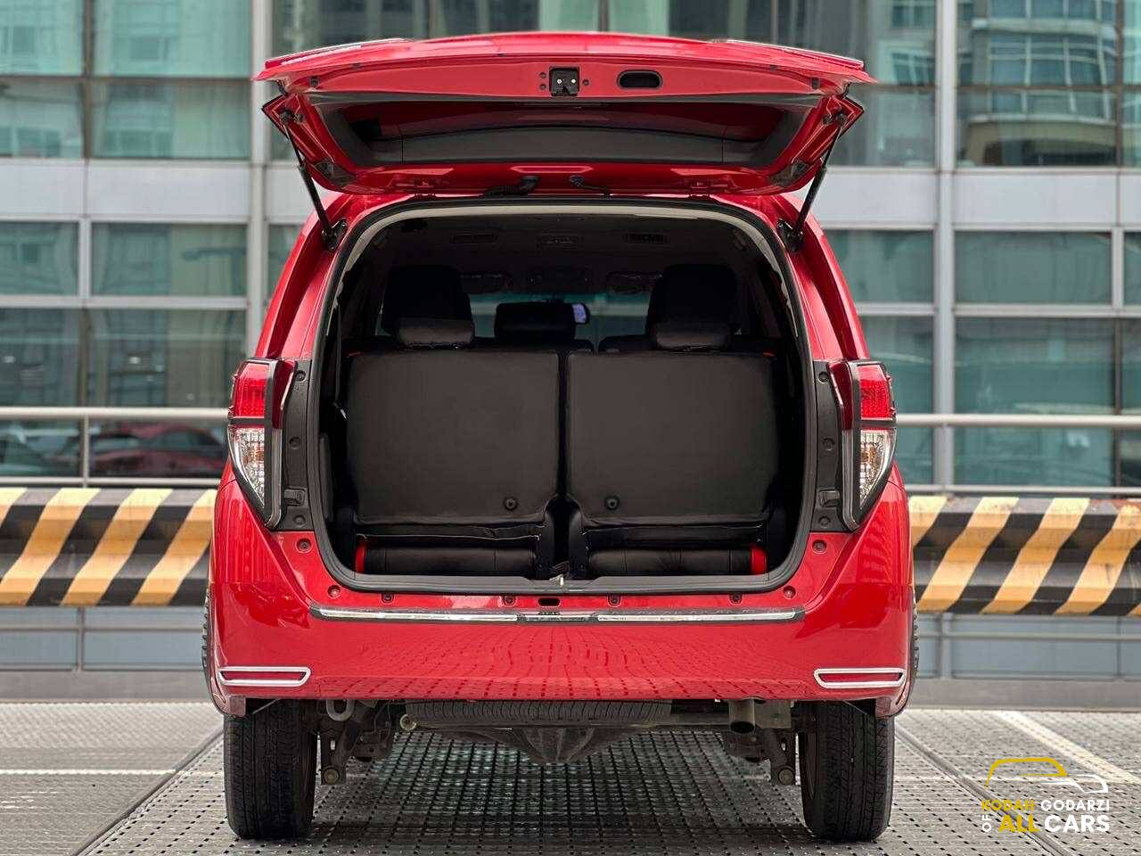 2023 Toyota Innova 2.8 E, Automatic, Diesel