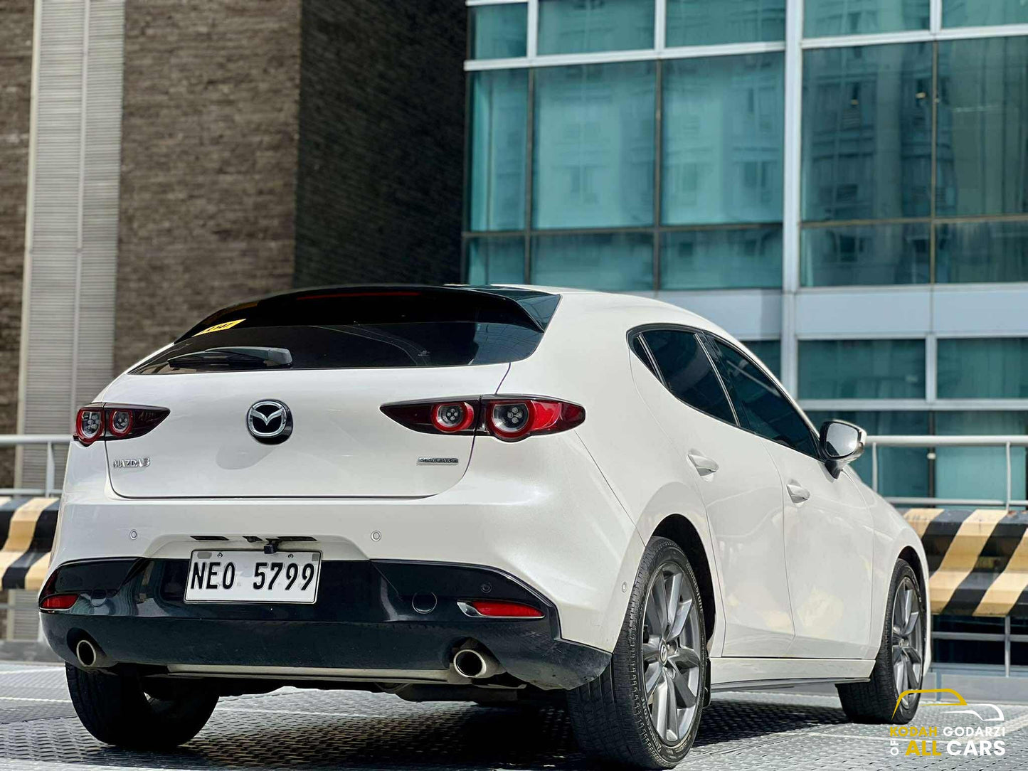 2021 Mazda 3 2.0 Premium Hatchback, Automatic, Gas