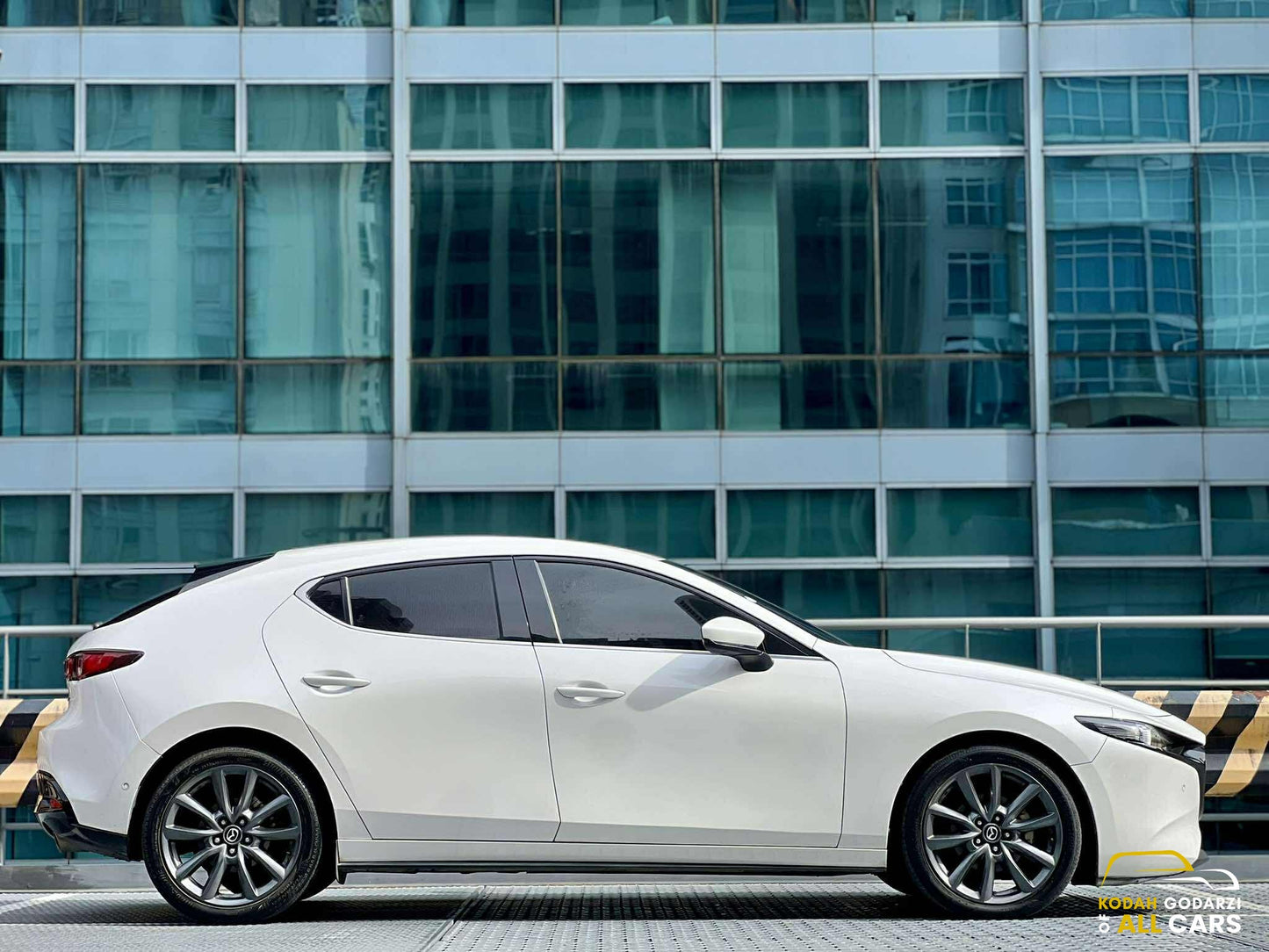 2021 Mazda 3 2.0 Premium Hatchback, Automatic, Gas