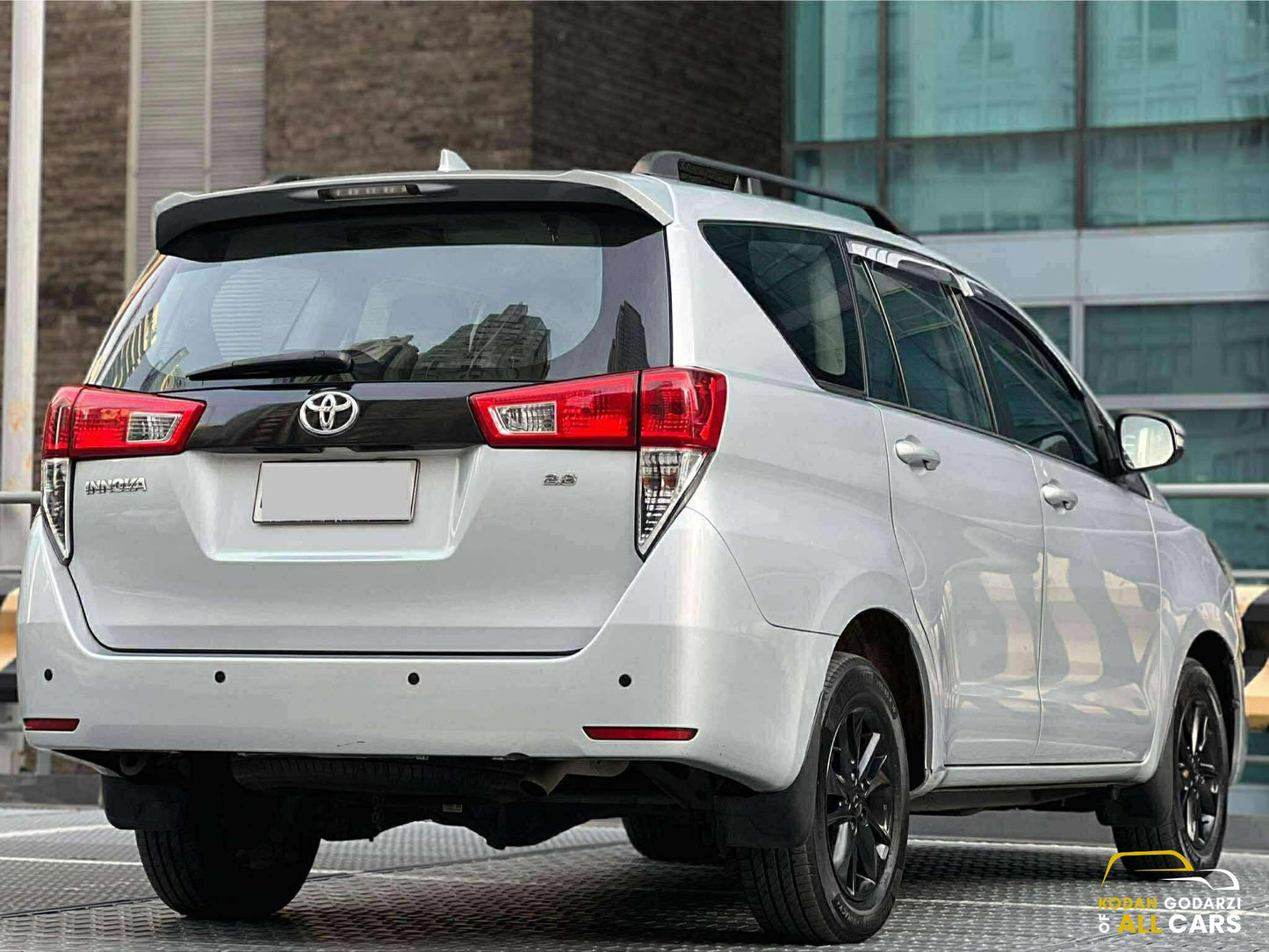 2017 Toyota Innova 2.8 J, Manual, Diesel