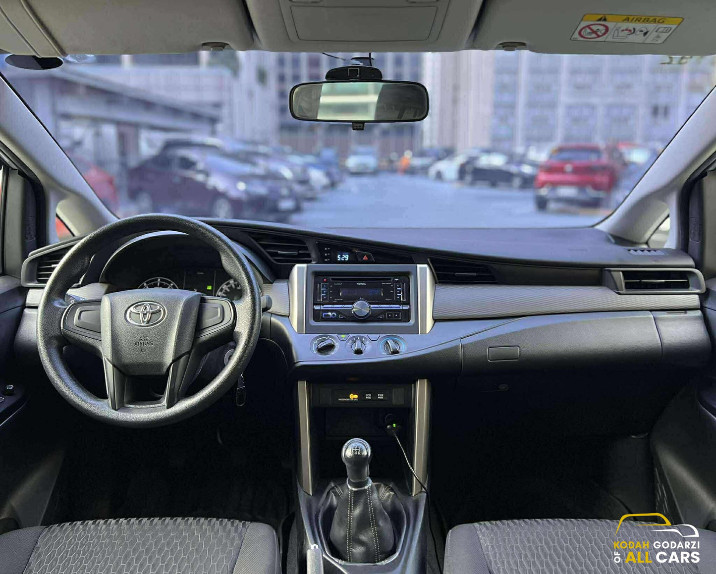 2017 Toyota Innova 2.8 J, Manual, Diesel