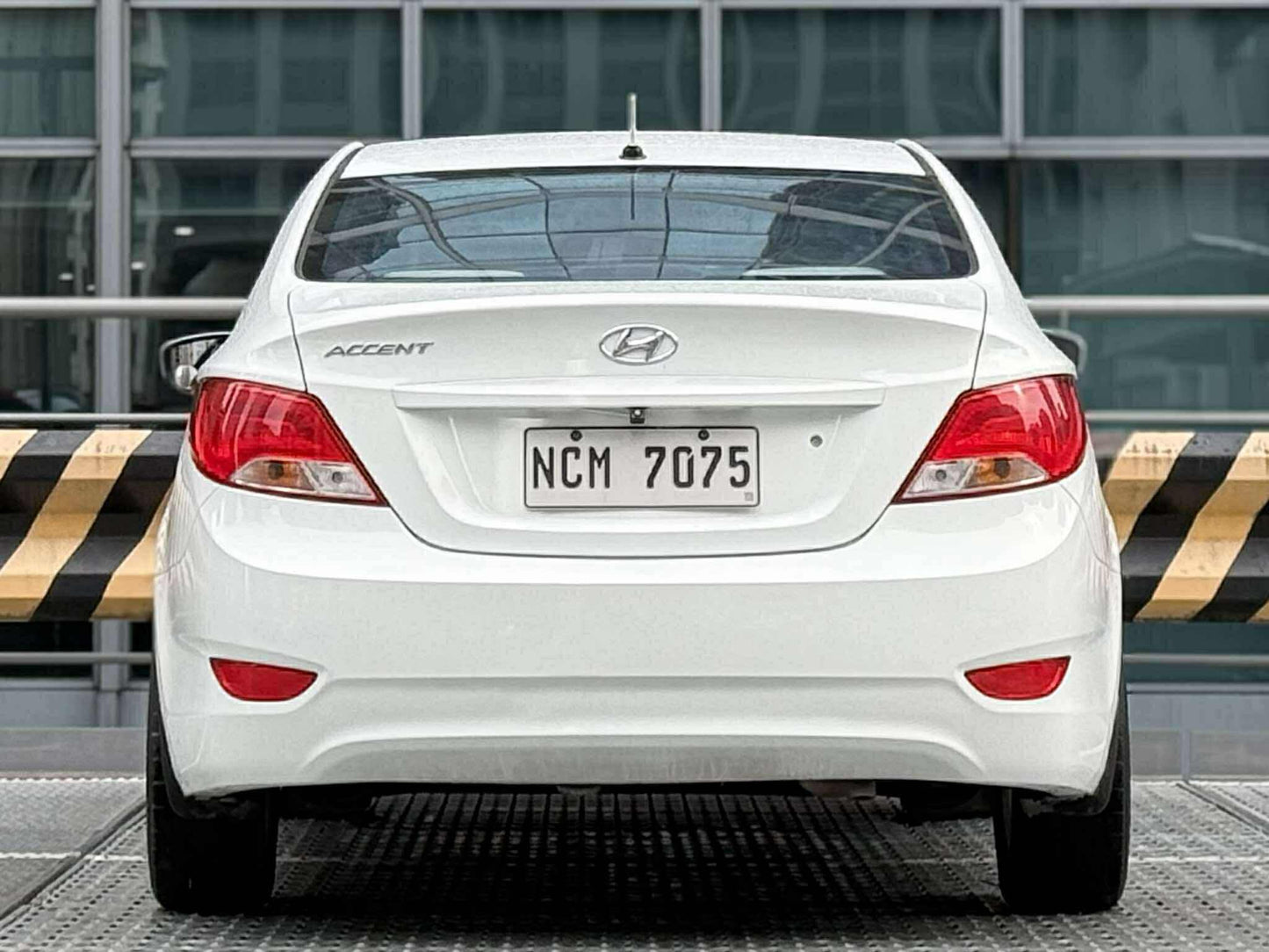 2016 Hyundai Accent 1.4 GL, Automatic, Gas