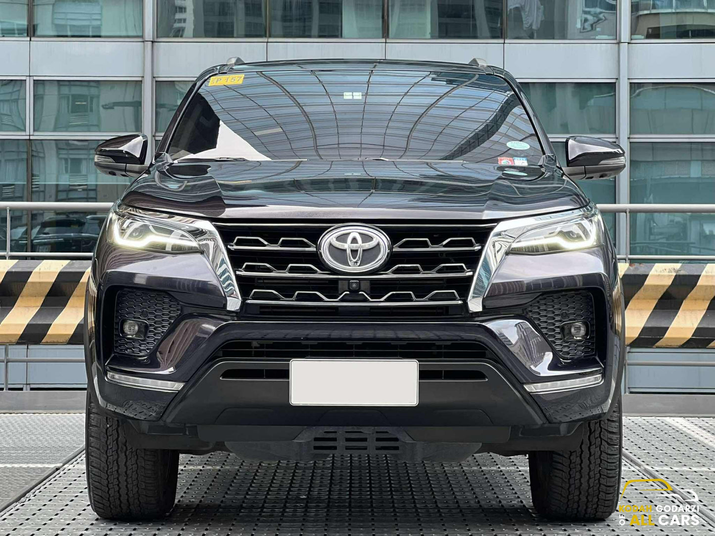 2023 Toyota Fortuner 2.4 V 4x2, Automatic, Diesel