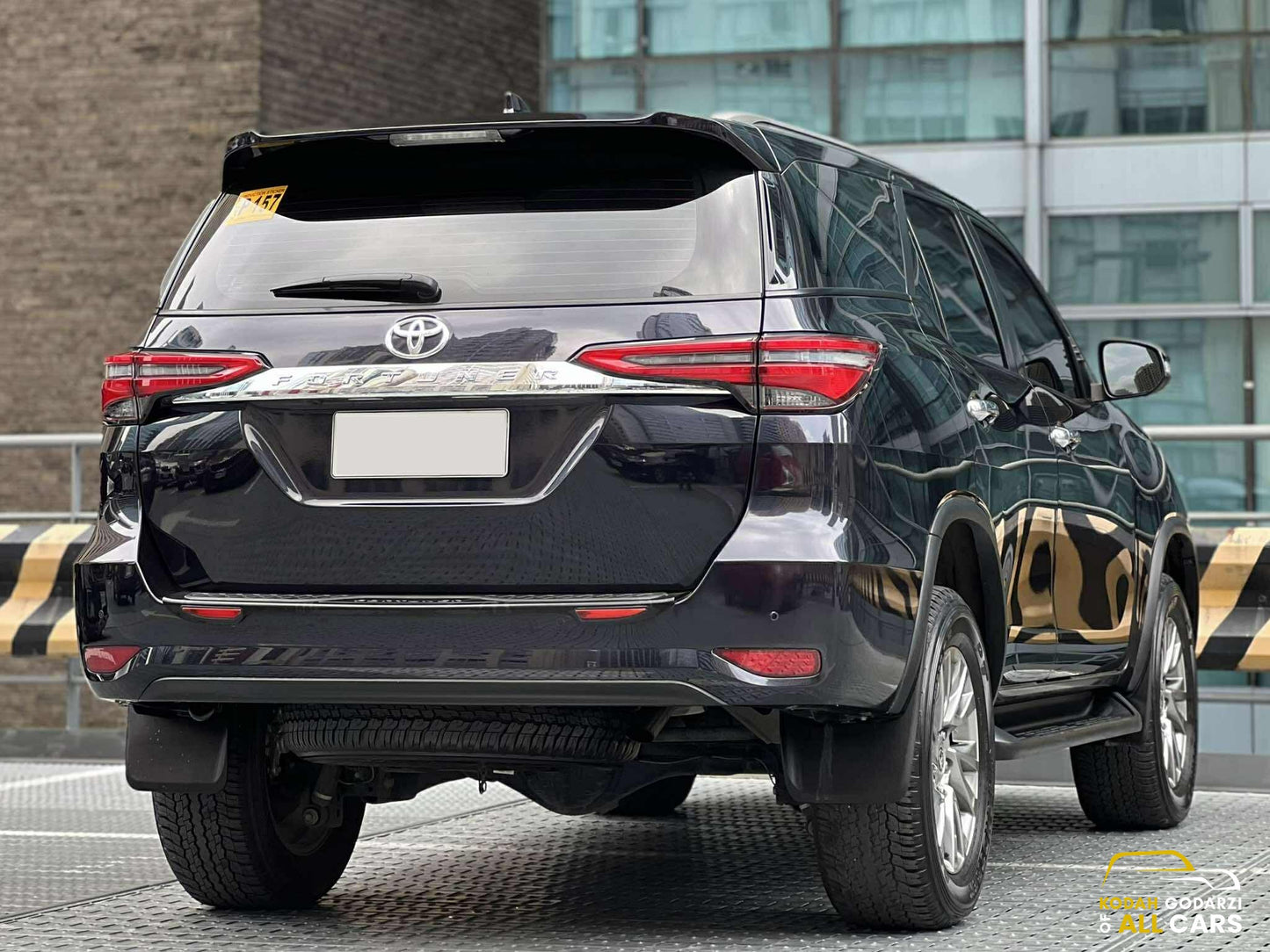 2023 Toyota Fortuner 2.4 V 4x2, Automatic, Diesel