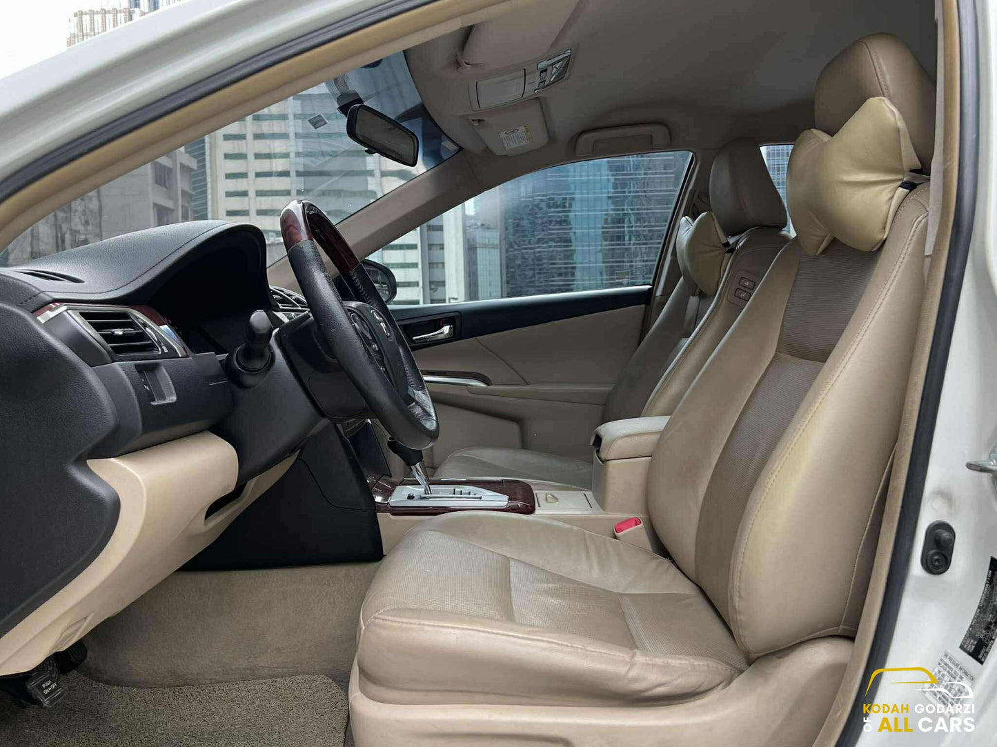 2013 Toyota Camry 2.5 V, Automatic, Gas